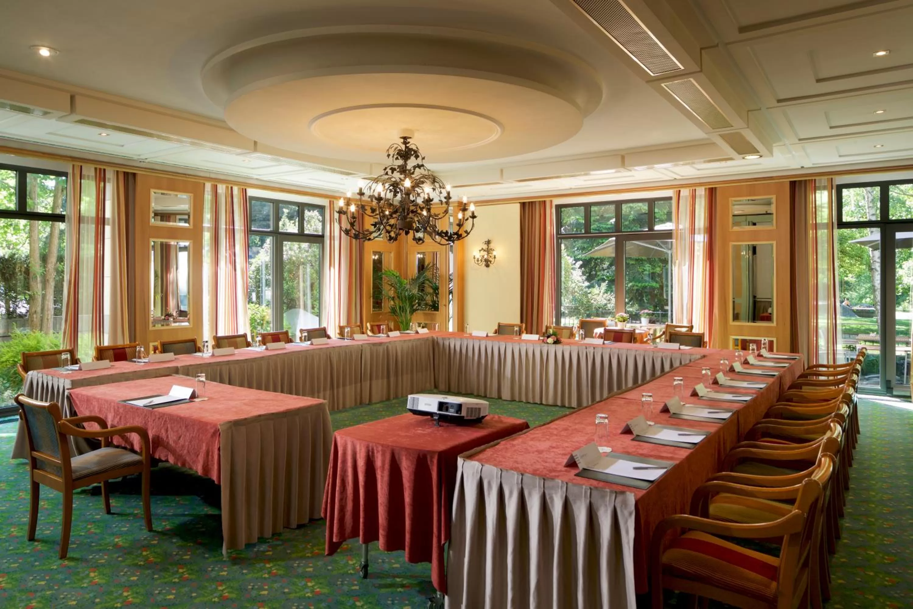 Banquet/Function facilities in Hotel Parc Belair