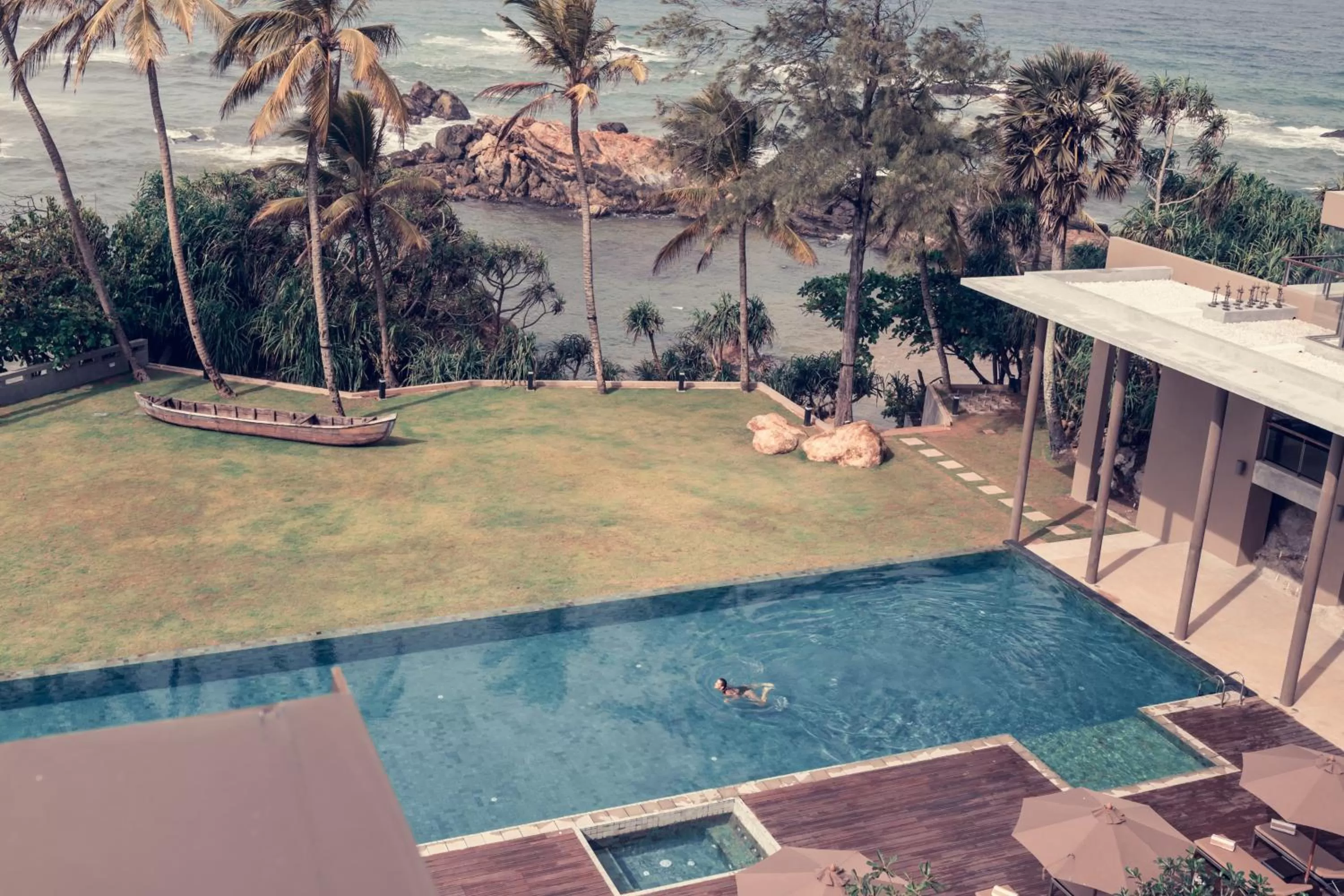 Swimming pool in Le Grand Galle
