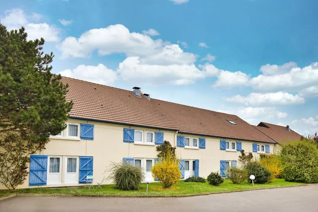 Property building in Sure Hotel by Best Western Plaisir