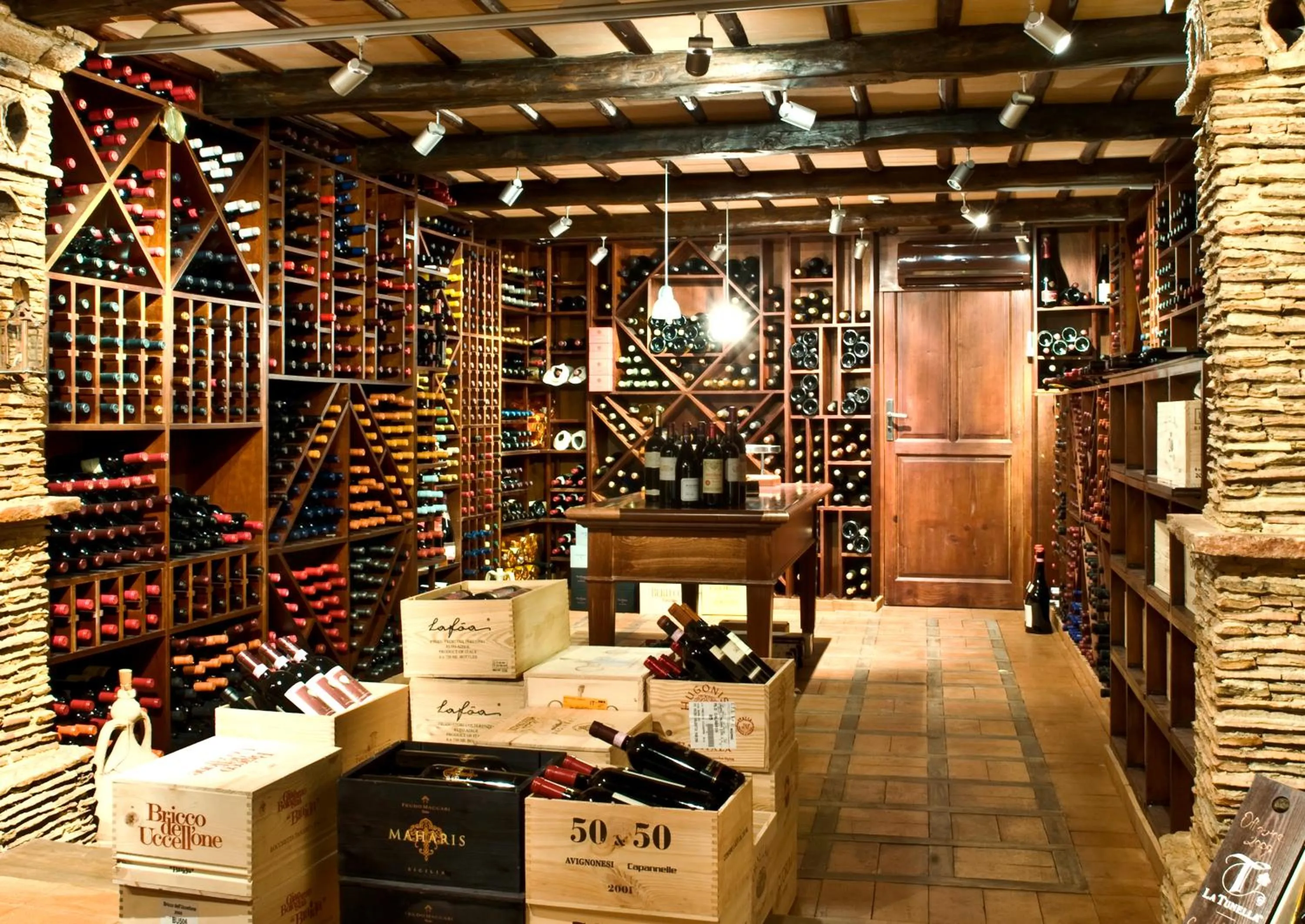 Restaurant/places to eat in Hotel Cala Del Porto