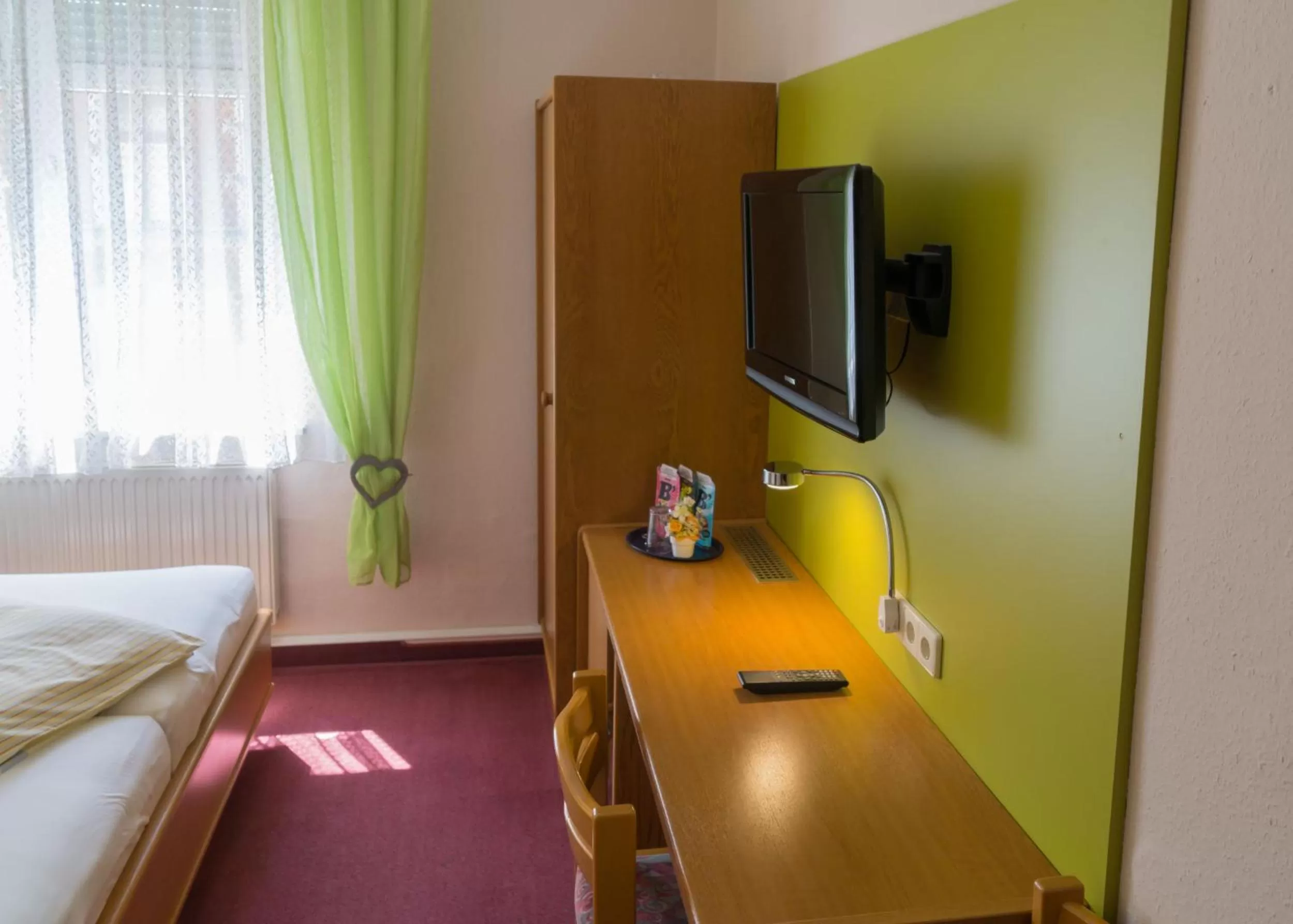 Day, Bed in Hotel zur Post in Wurzen