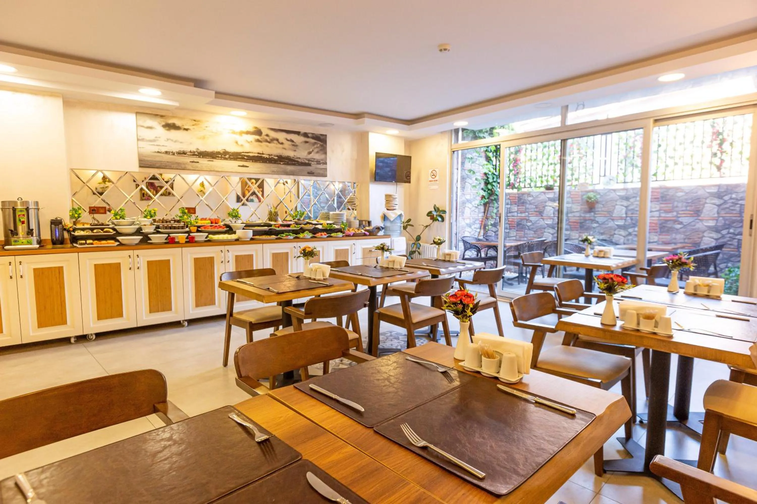 Breakfast in Kumru Hotel