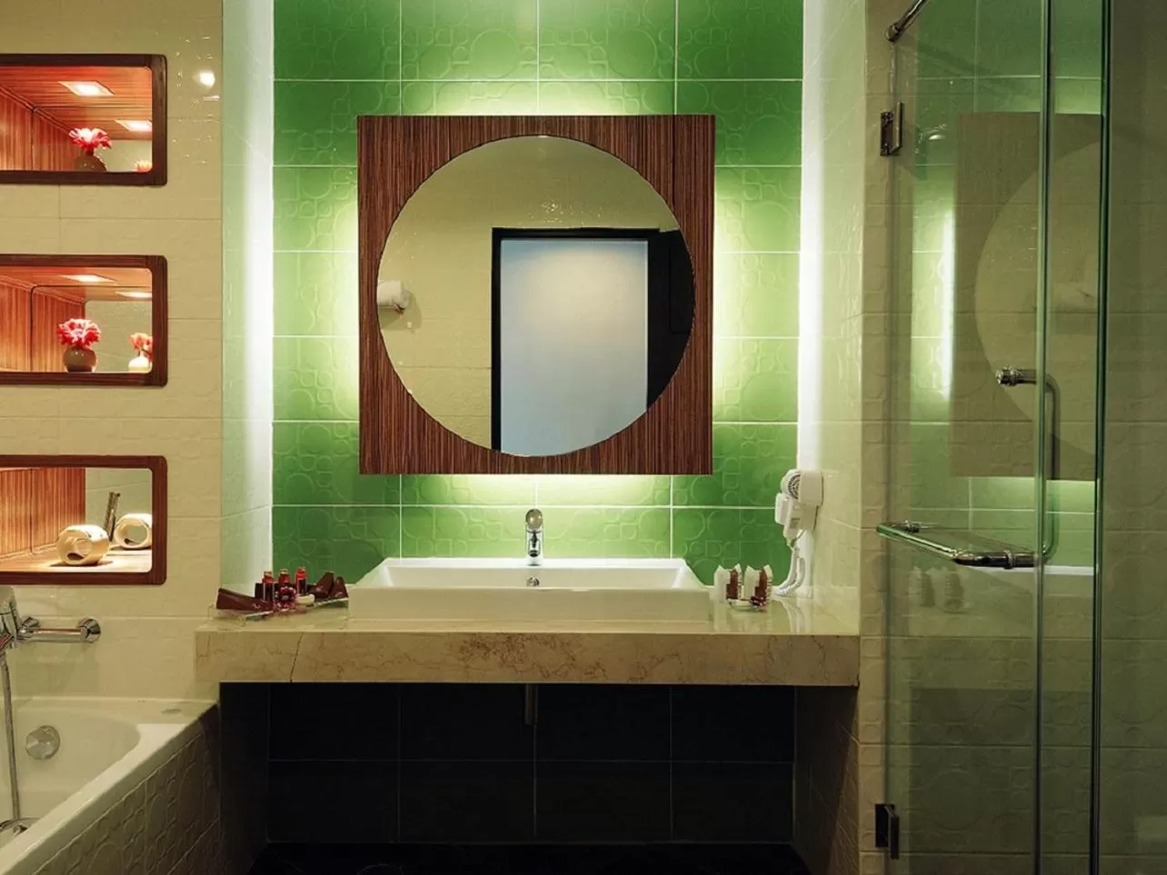 Shower in The Zign Hotel