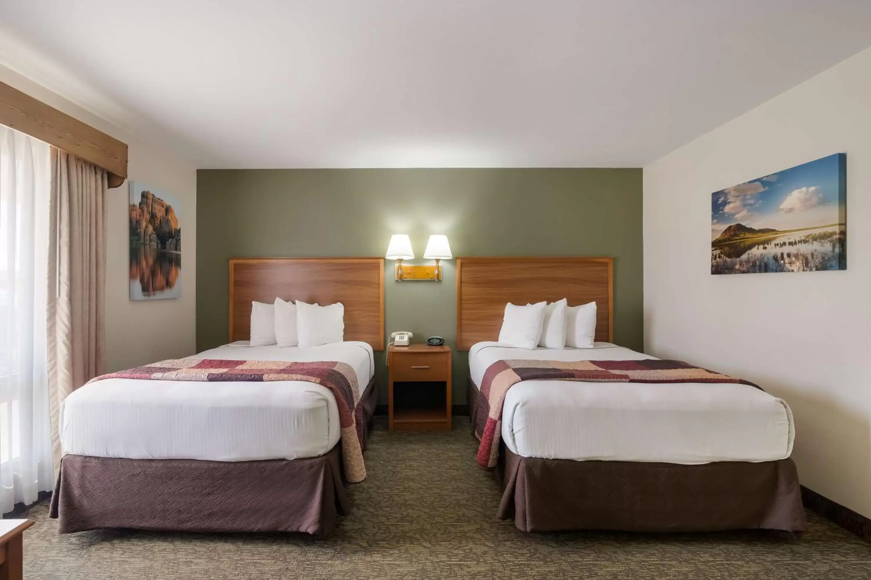 Double Room with Two Double Beds in Best Western Graham's Double Room with Two Double Beds in Best Western Graham's