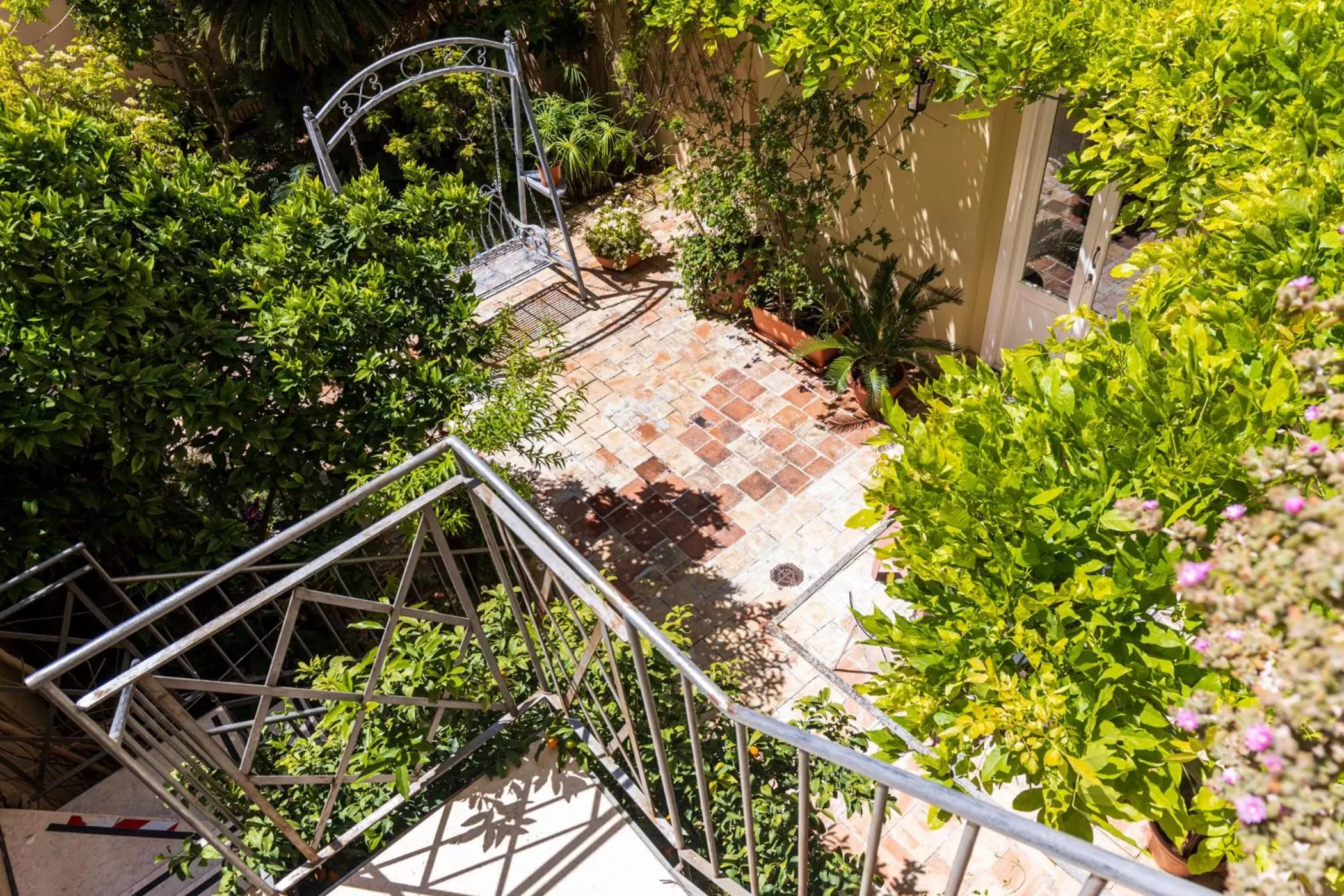 Garden view in B&B Sant'Agostino