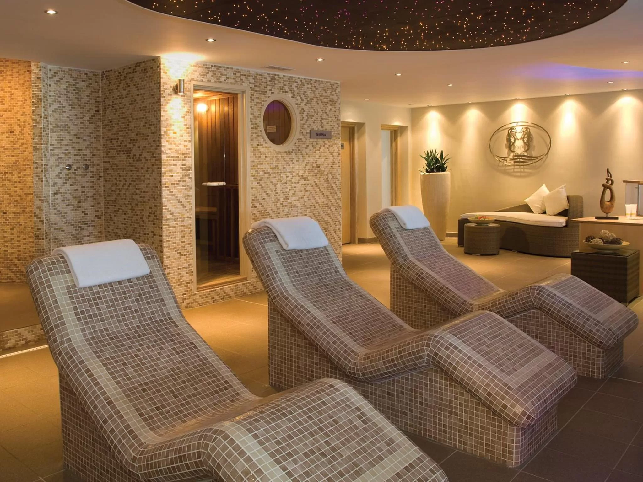 Spa and wellness centre/facilities in The Carlyon Bay Hotel and Spa