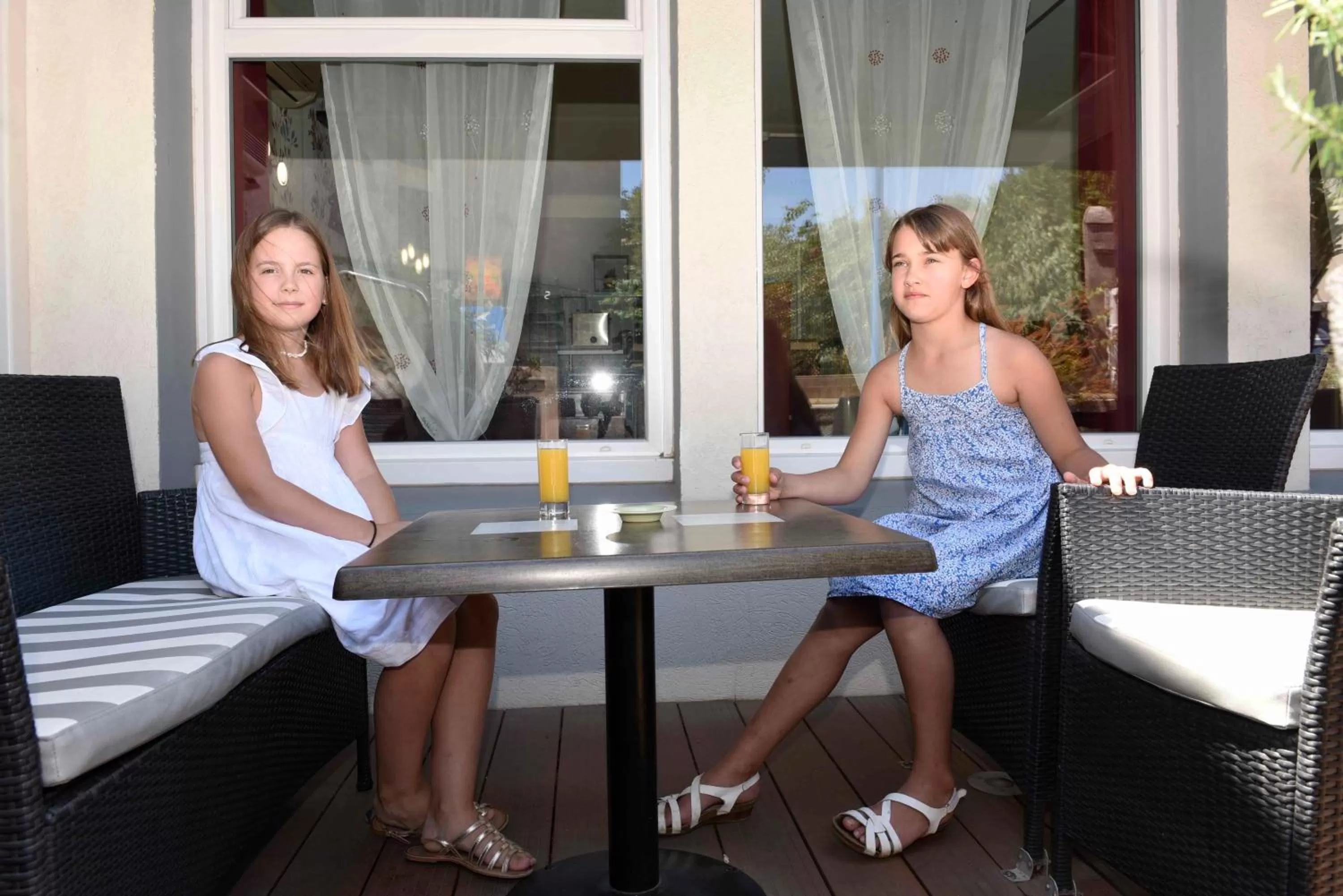 People in Azur Hôtel