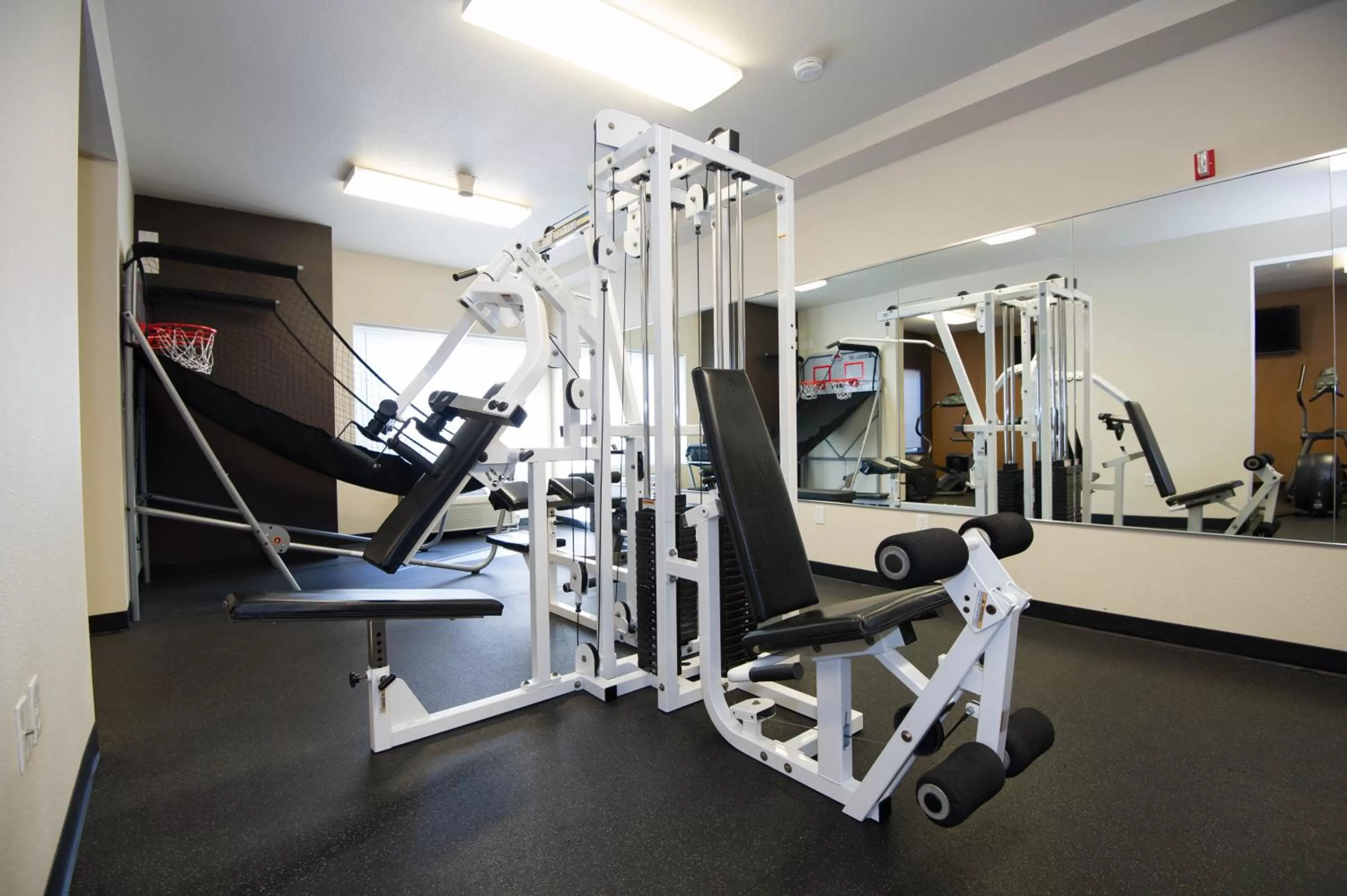 Fitness centre/facilities in Radisson Hotel Portland Airport
