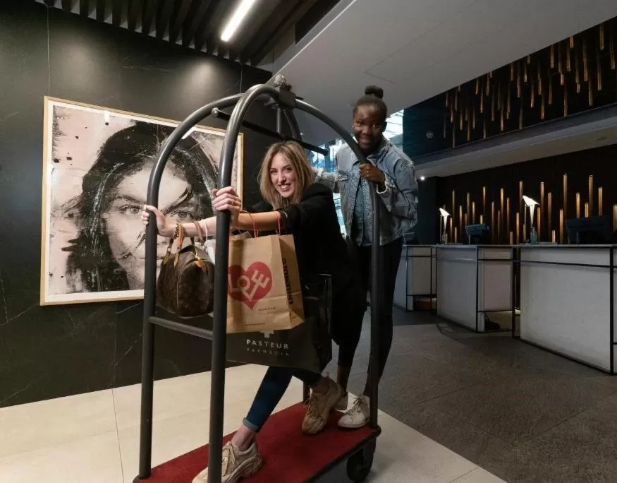 Property building in Yomo Centric