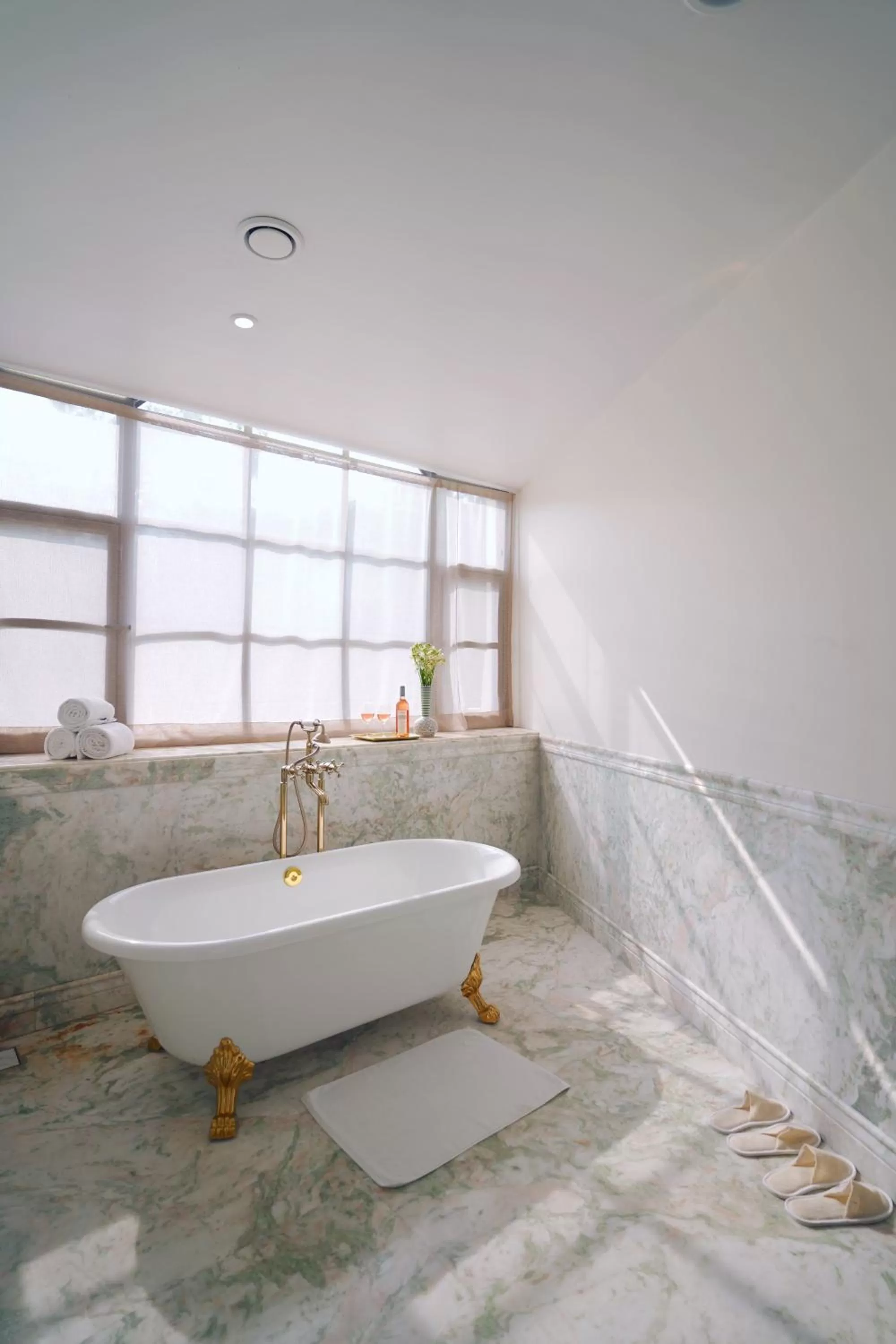 Bath, Bathroom in The Source At Sula