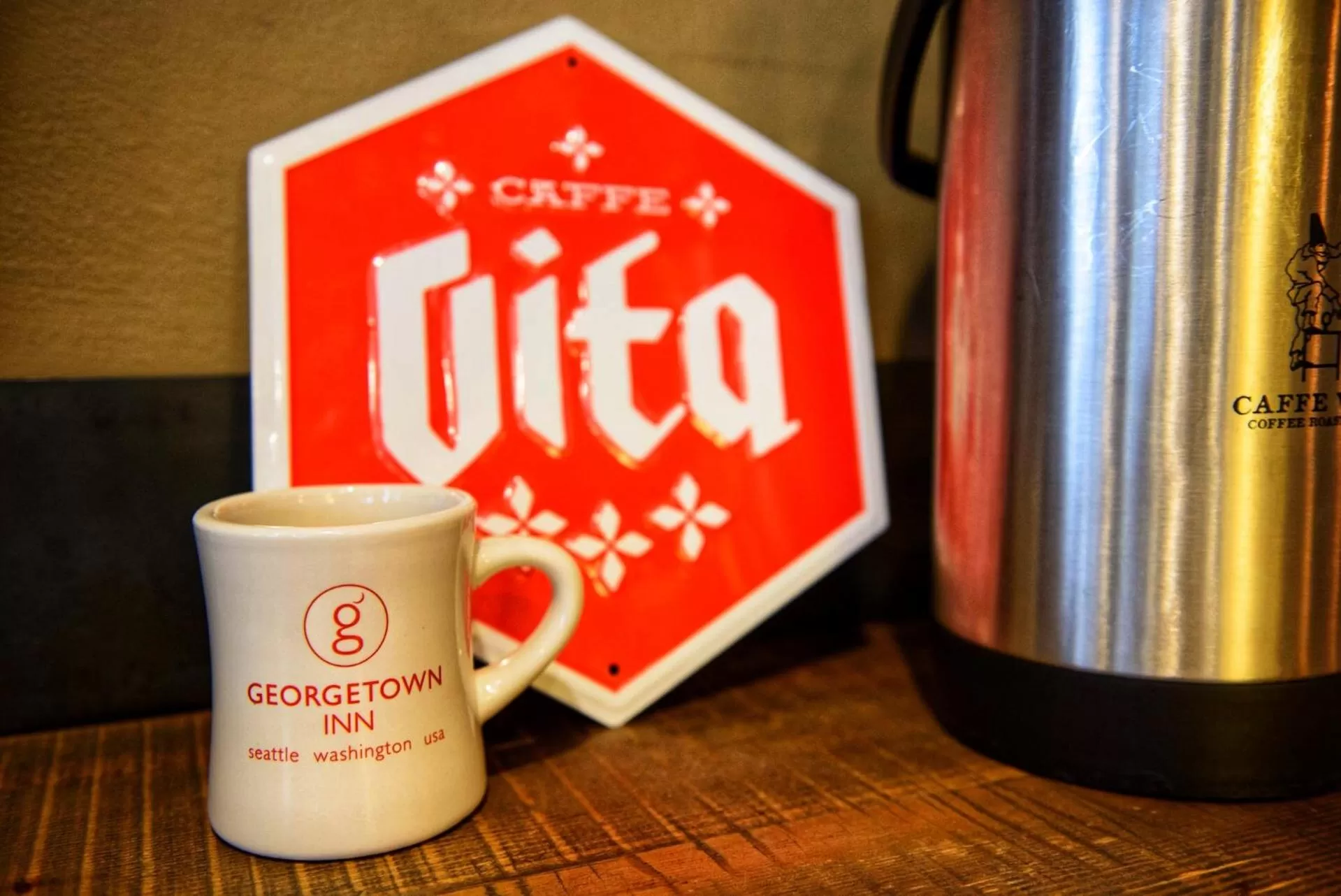 Food and drinks in Georgetown Inn Seattle