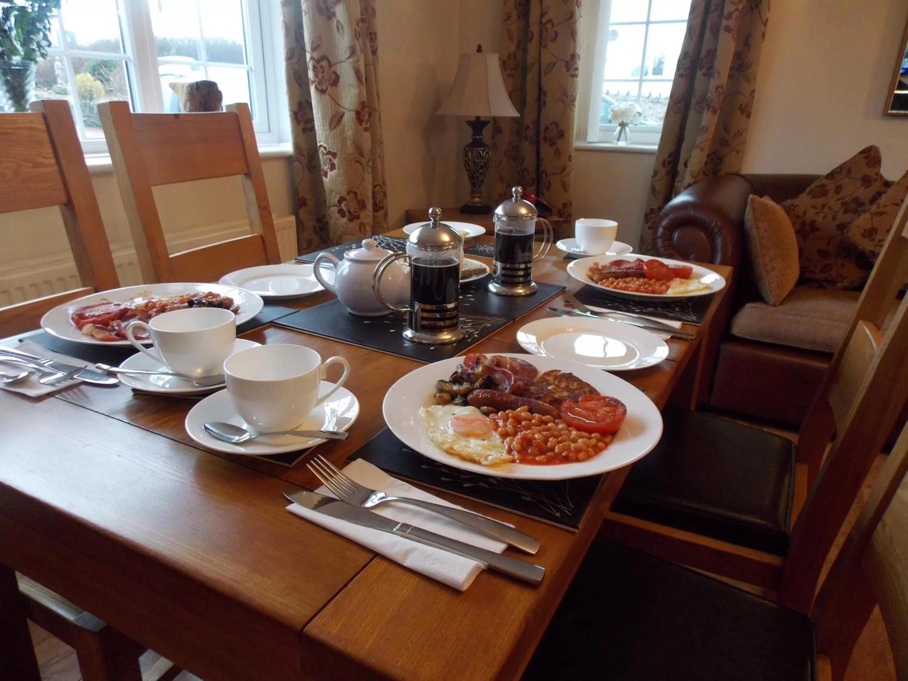 English/Irish breakfast in Craig Eithin B & B