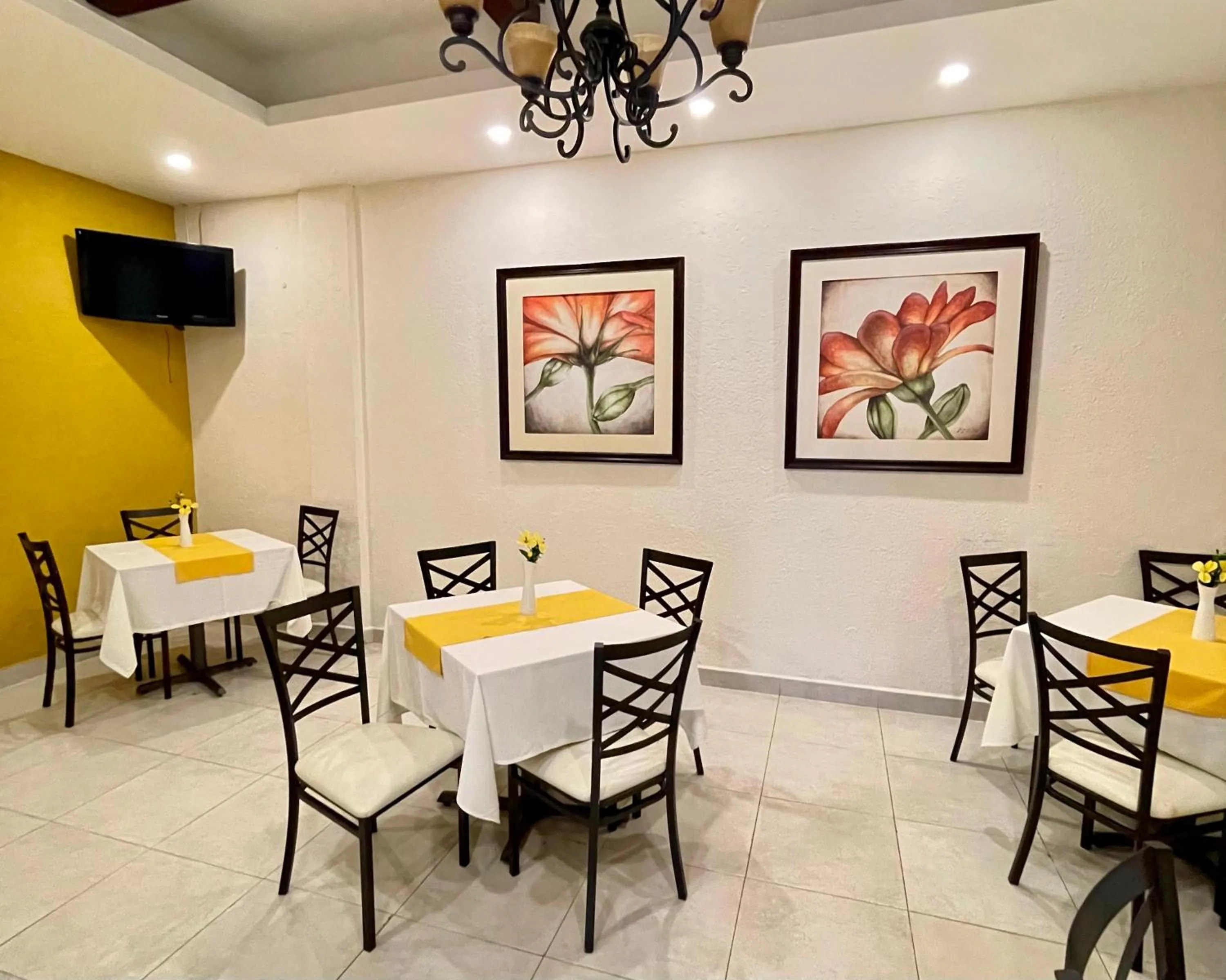 Restaurant/places to eat in Hotel del Paseo Campeche