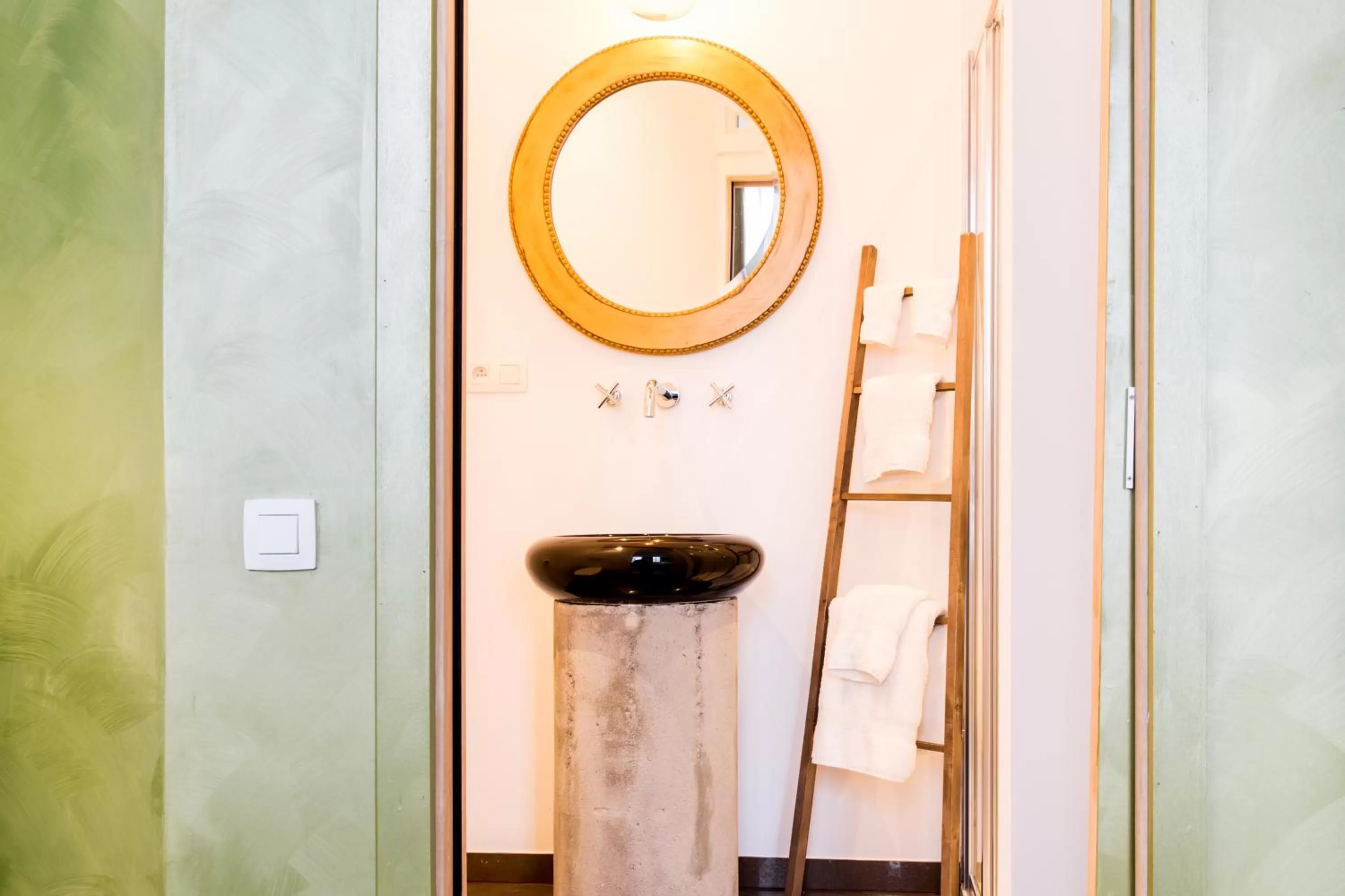 Bathroom in BnB City