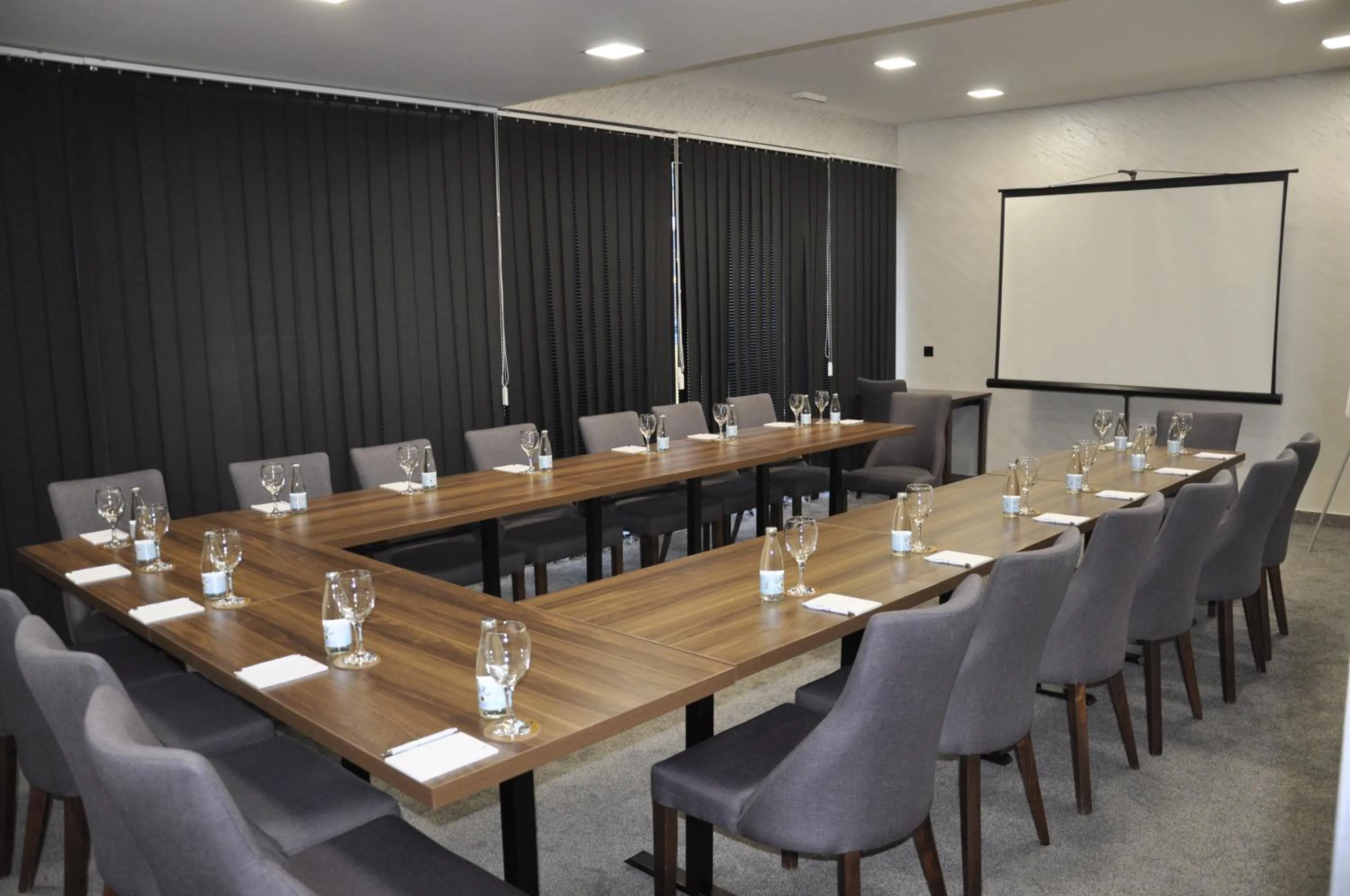Business facilities in Hotel President Sarajevo