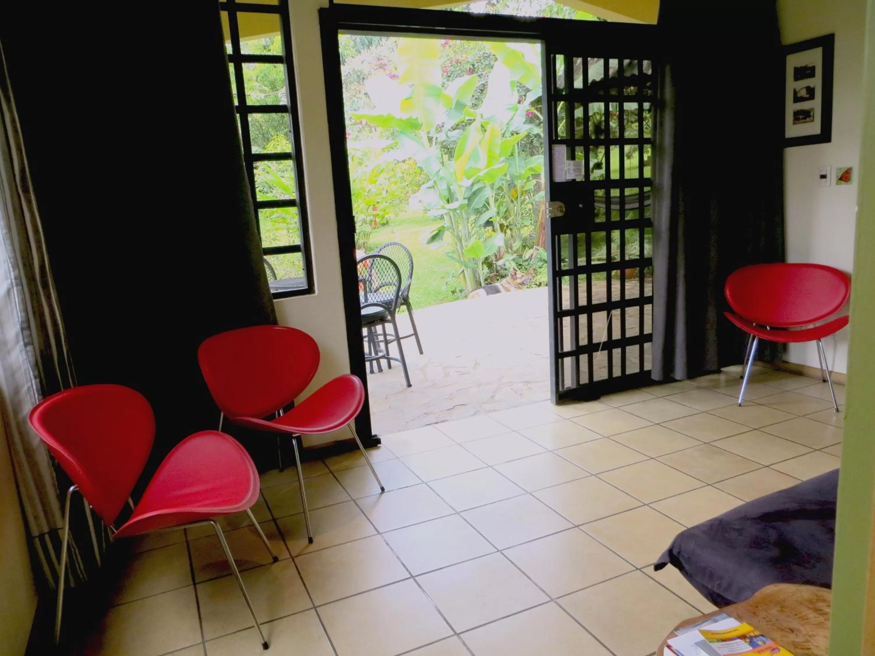 Living room in Pura Vida Hotel