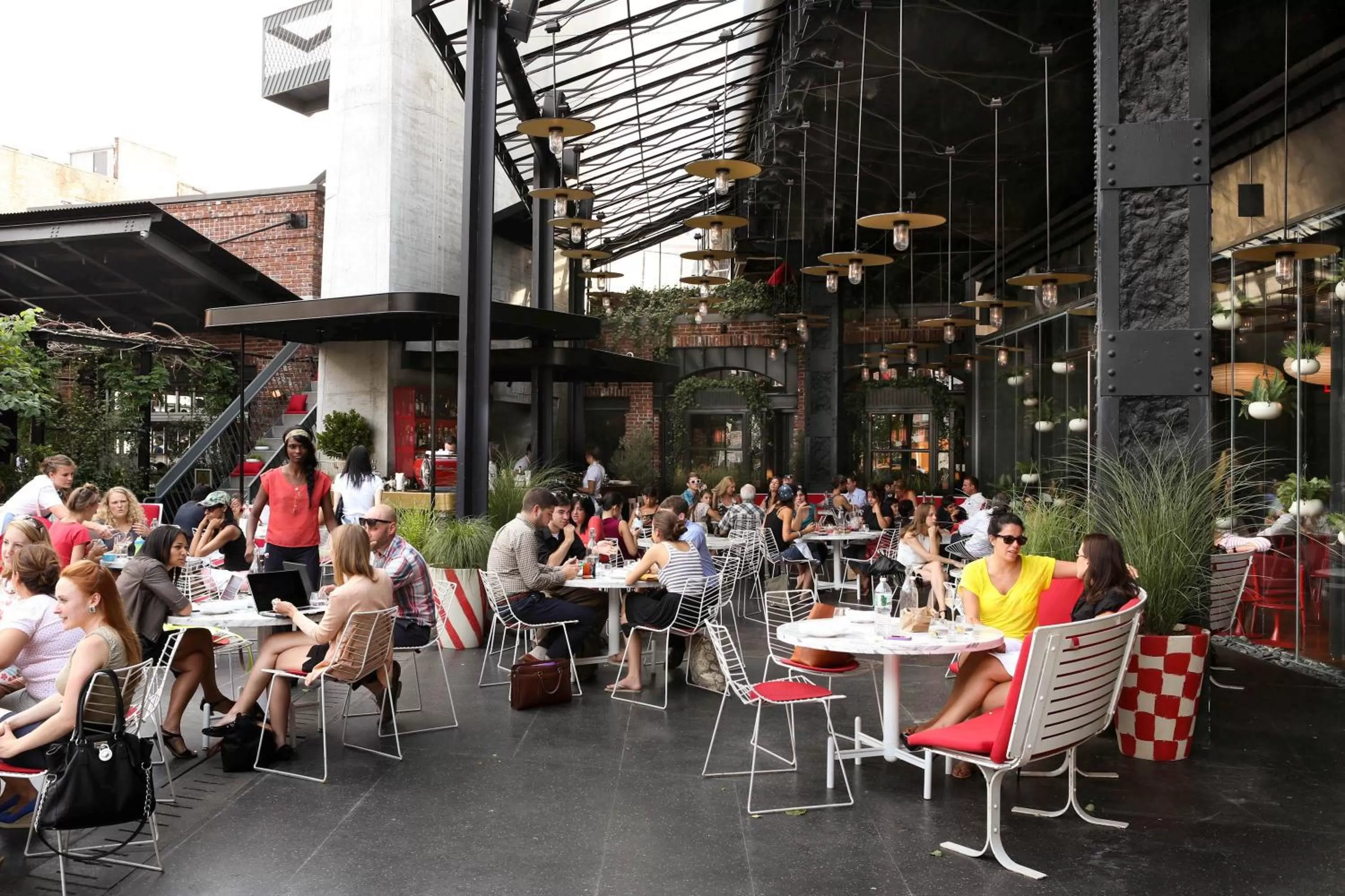 Restaurant/places to eat in The Standard, High Line New York