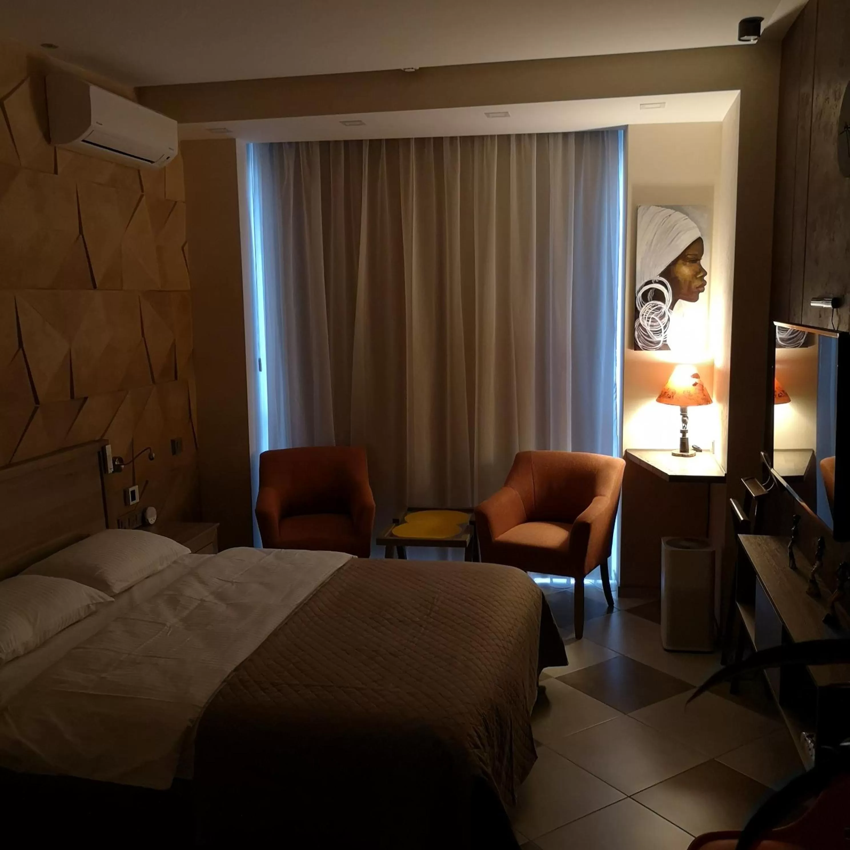 Photo of the whole room in ACCOMMODO192