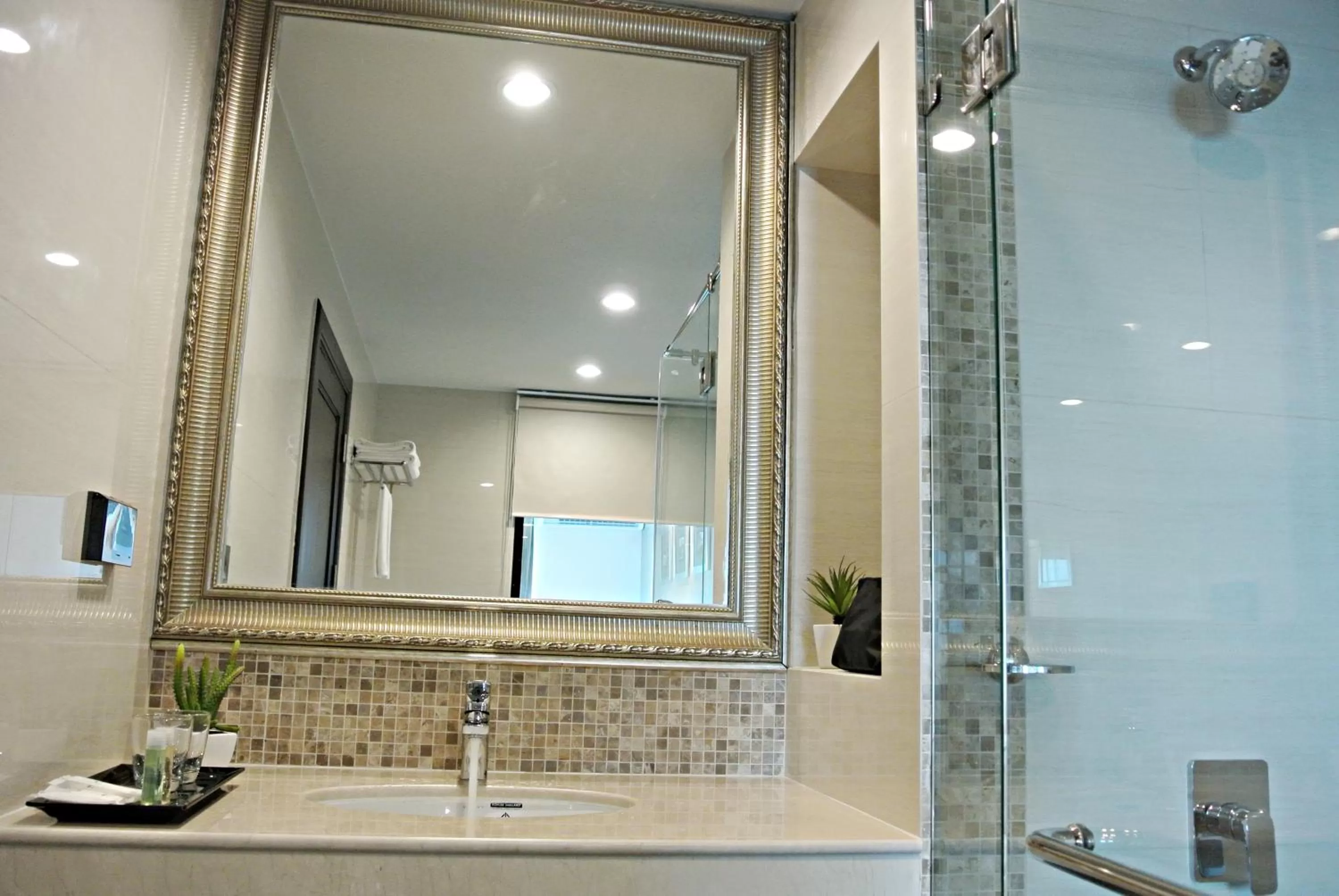 Bathroom in SN Plus Hotel - SHA Plus