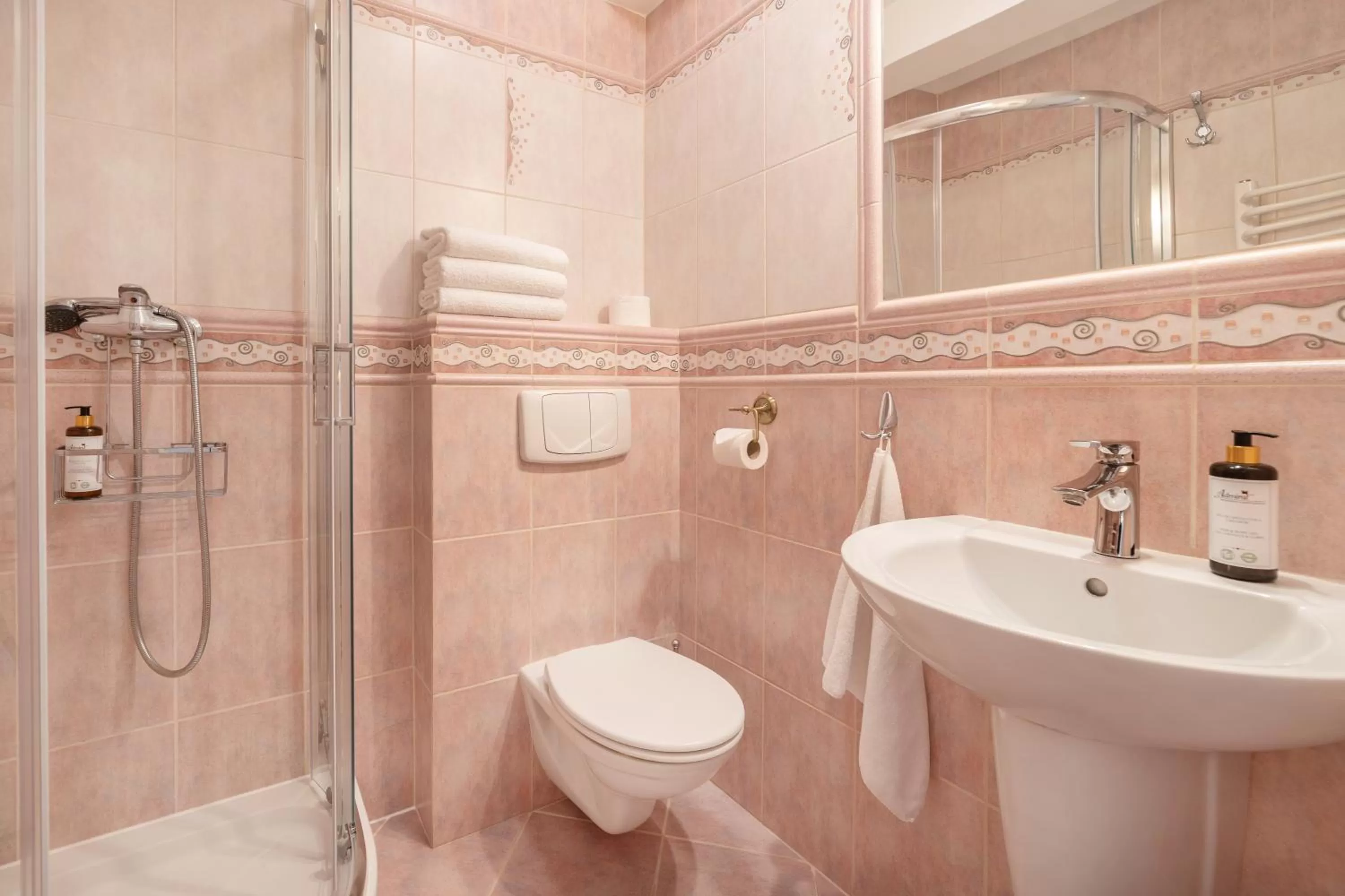 Bathroom in Pensjonat & Restauracja Admirał