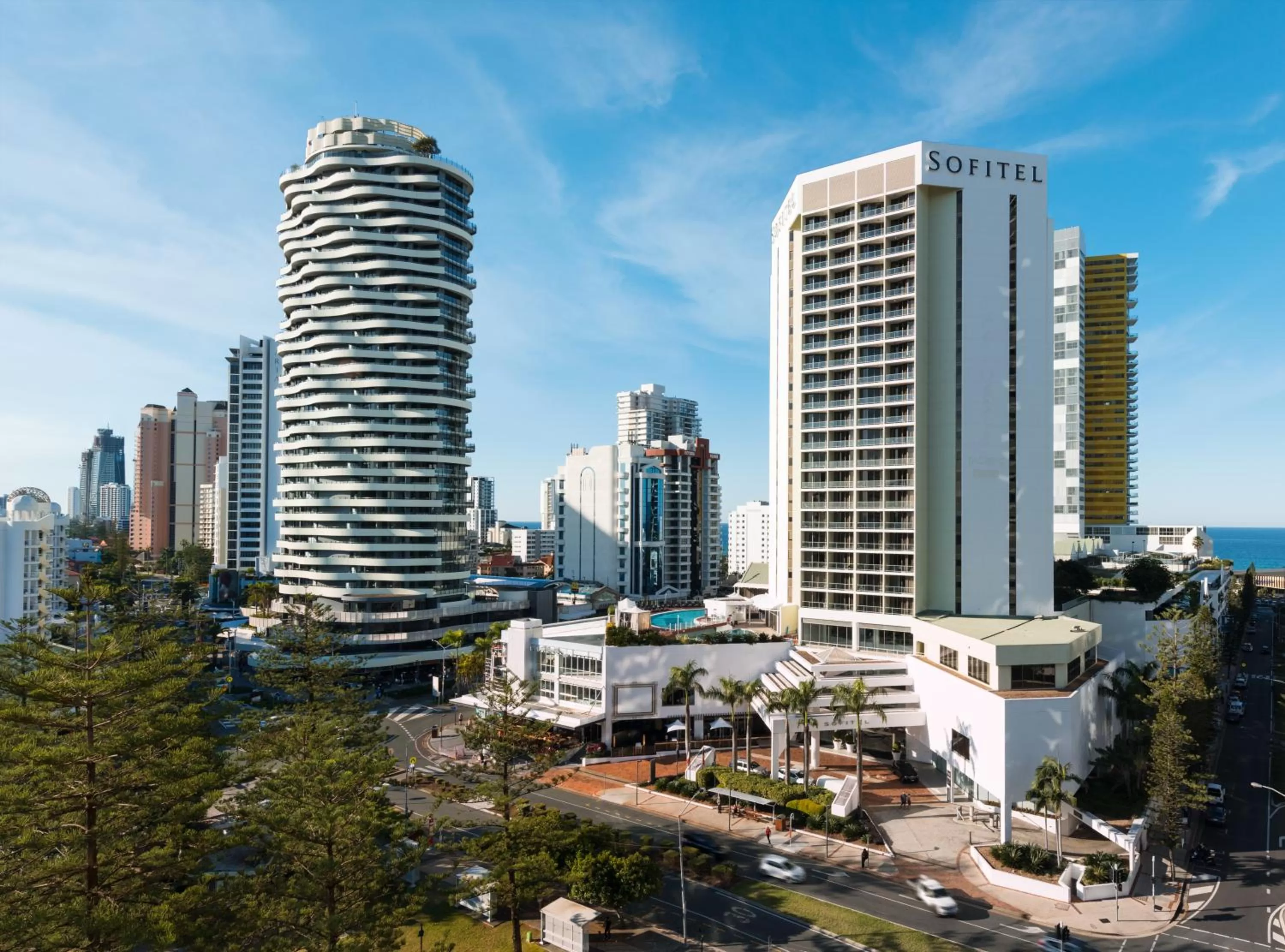 Facade/entrance in Sofitel Gold Coast Broadbeach