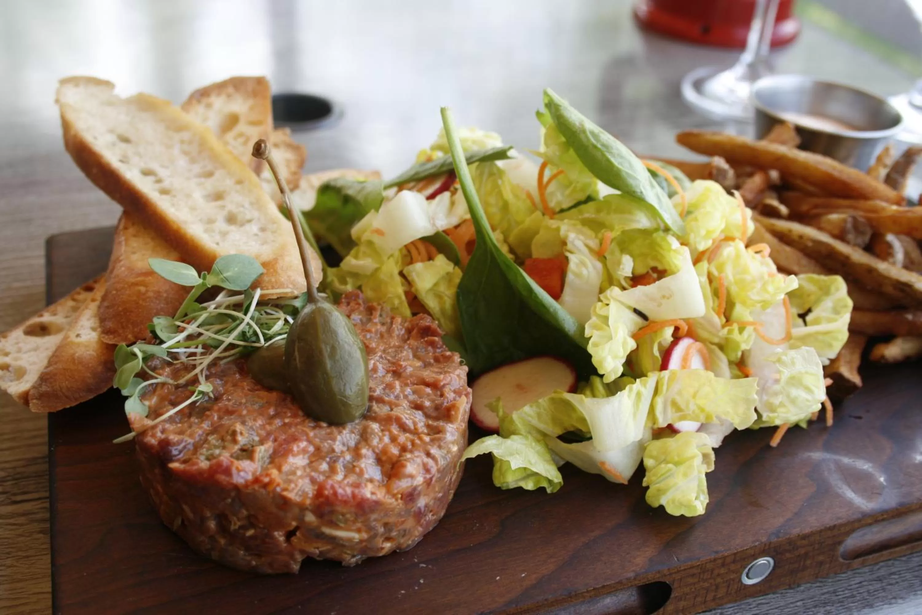 Food in Auberge et Chalets sur le Lac