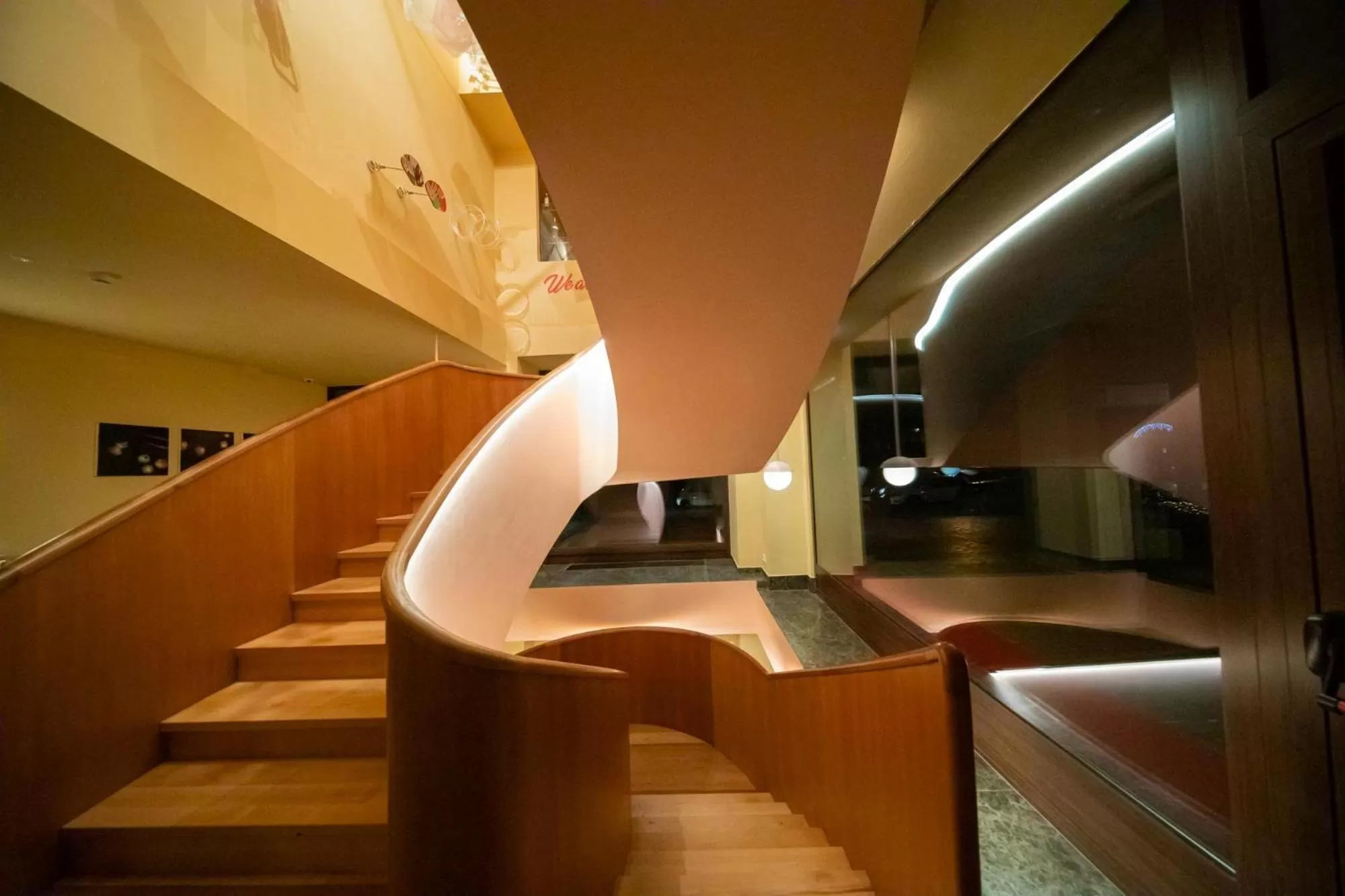 Lobby or reception in OMAMA Hotel