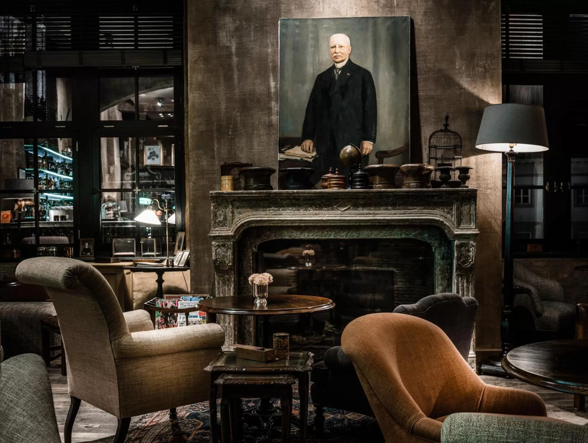 Lounge or bar in 1898 The Post