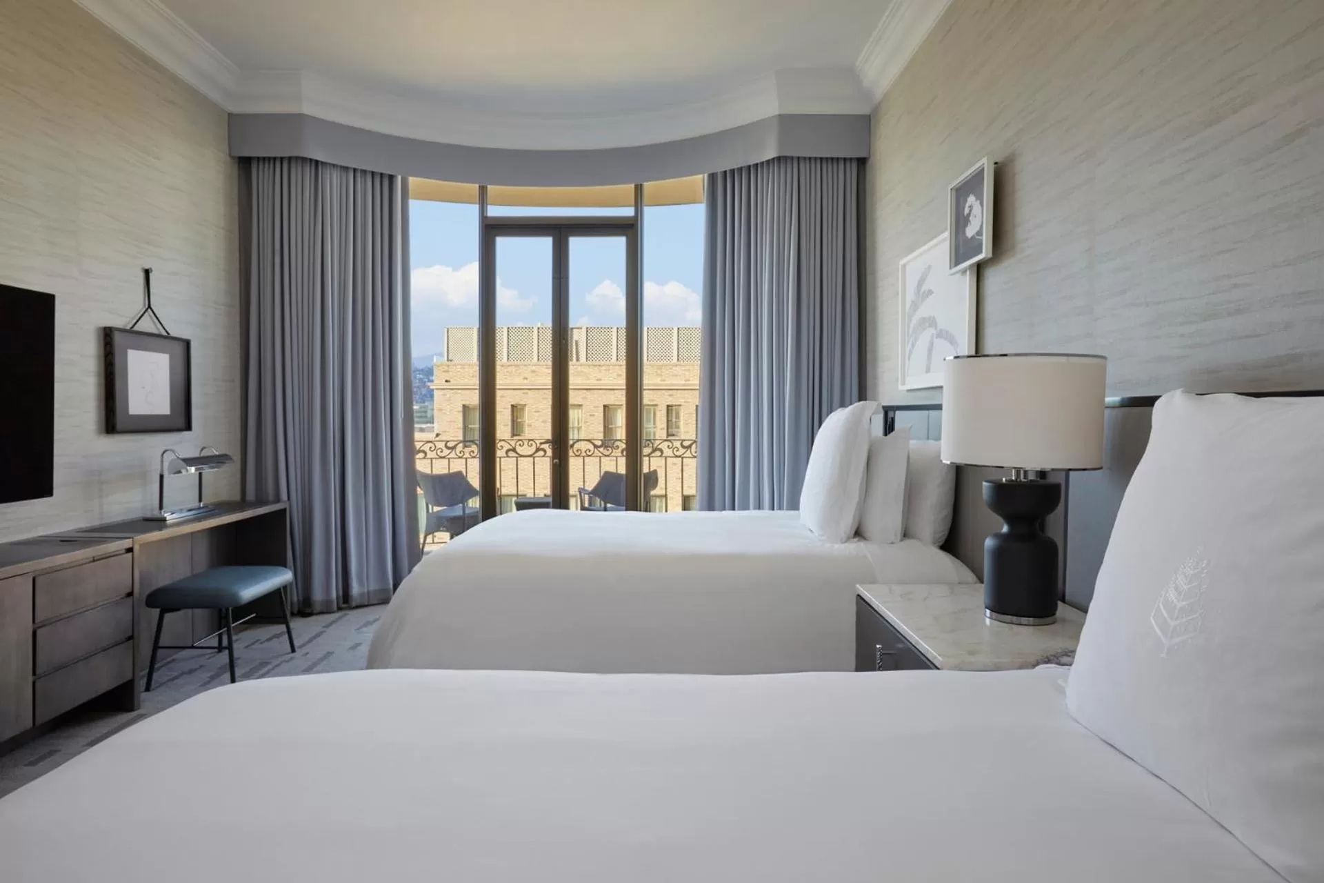 Balcony/Terrace in Beverly Wilshire, A Four Seasons Hotel