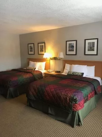 Bed in All Seasons Resort