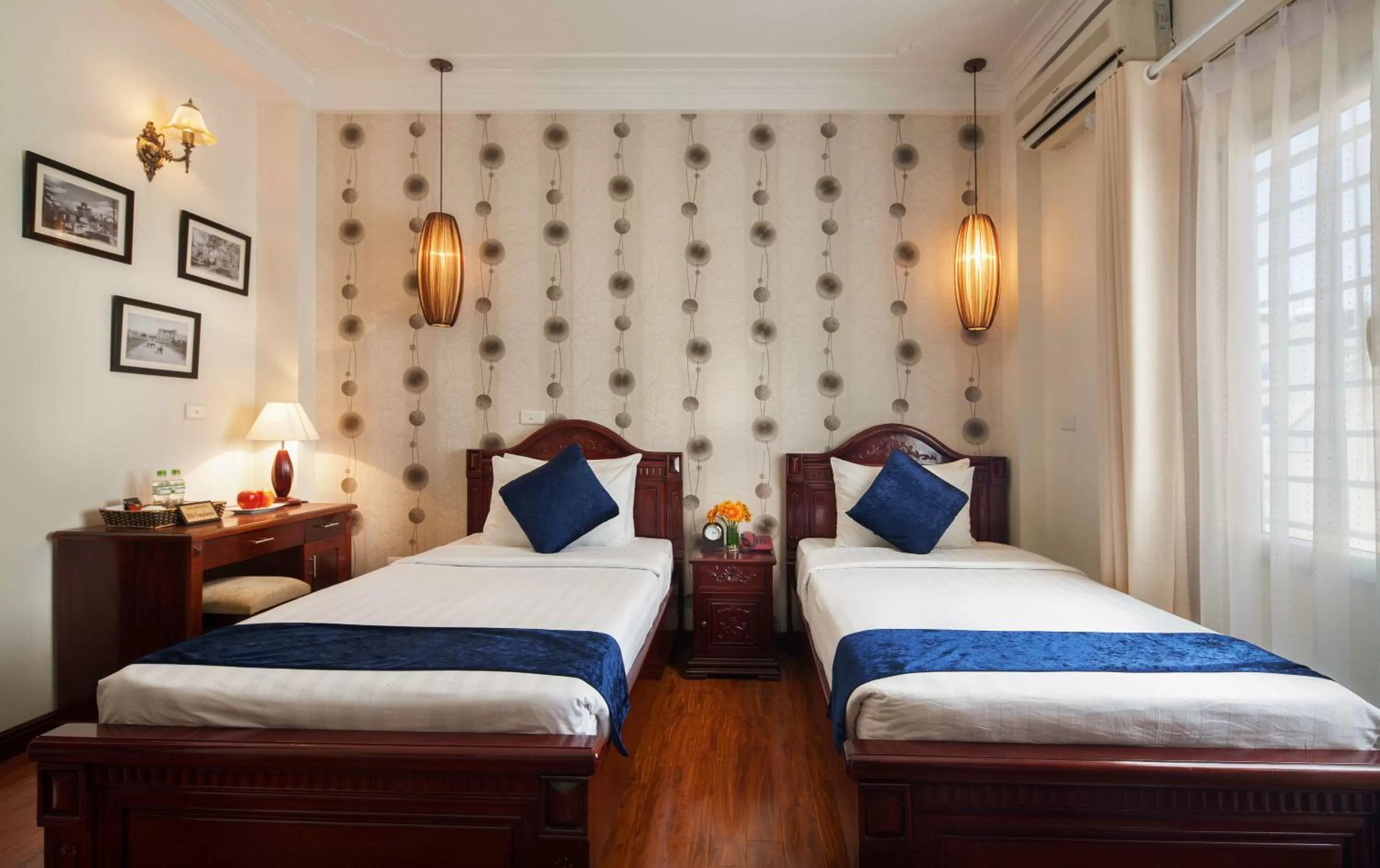 Photo of the whole room, Bed in Hanoi Golden Moon Hotel & Travel