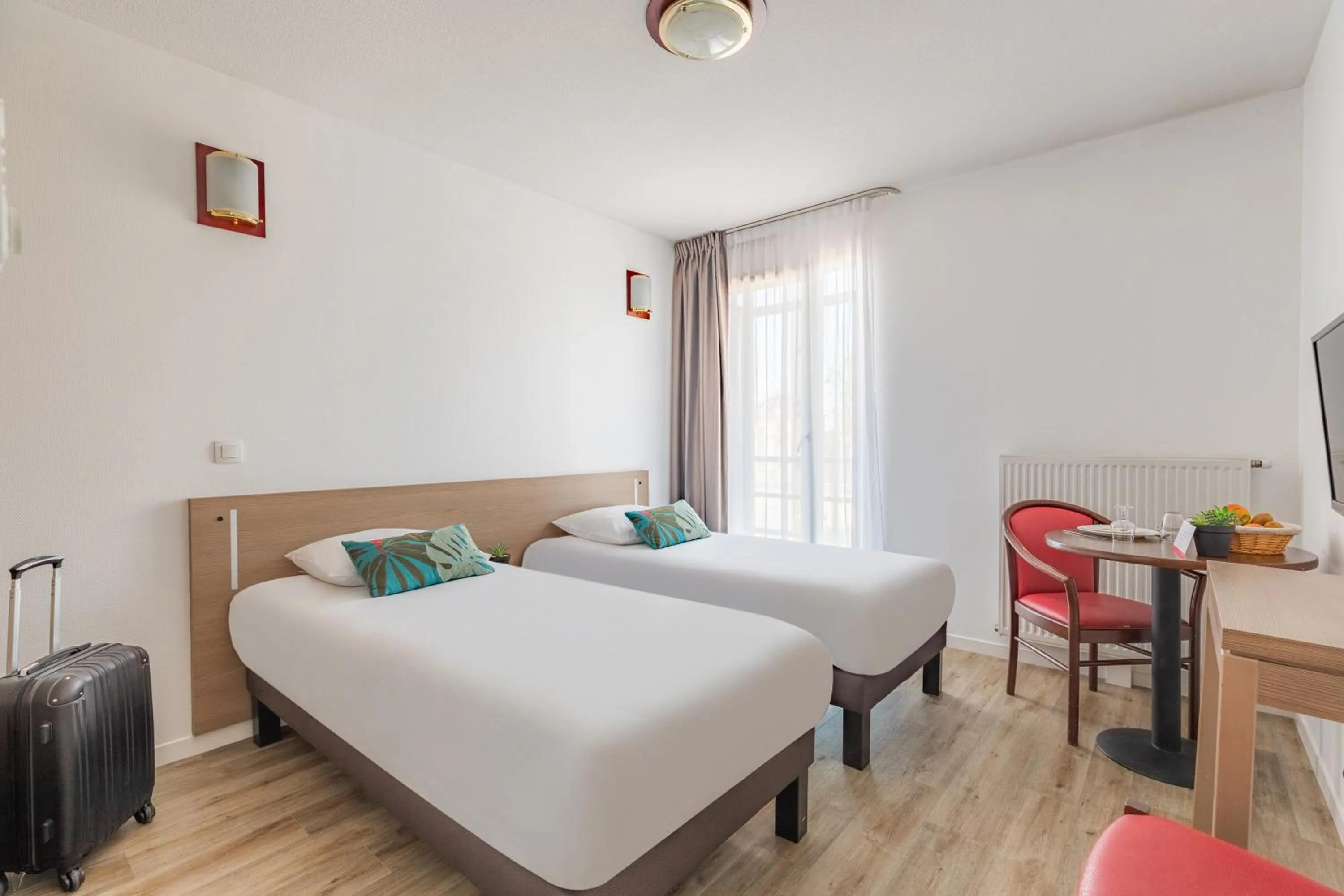 Bed in Appart'City Classic Chalon sur Saone