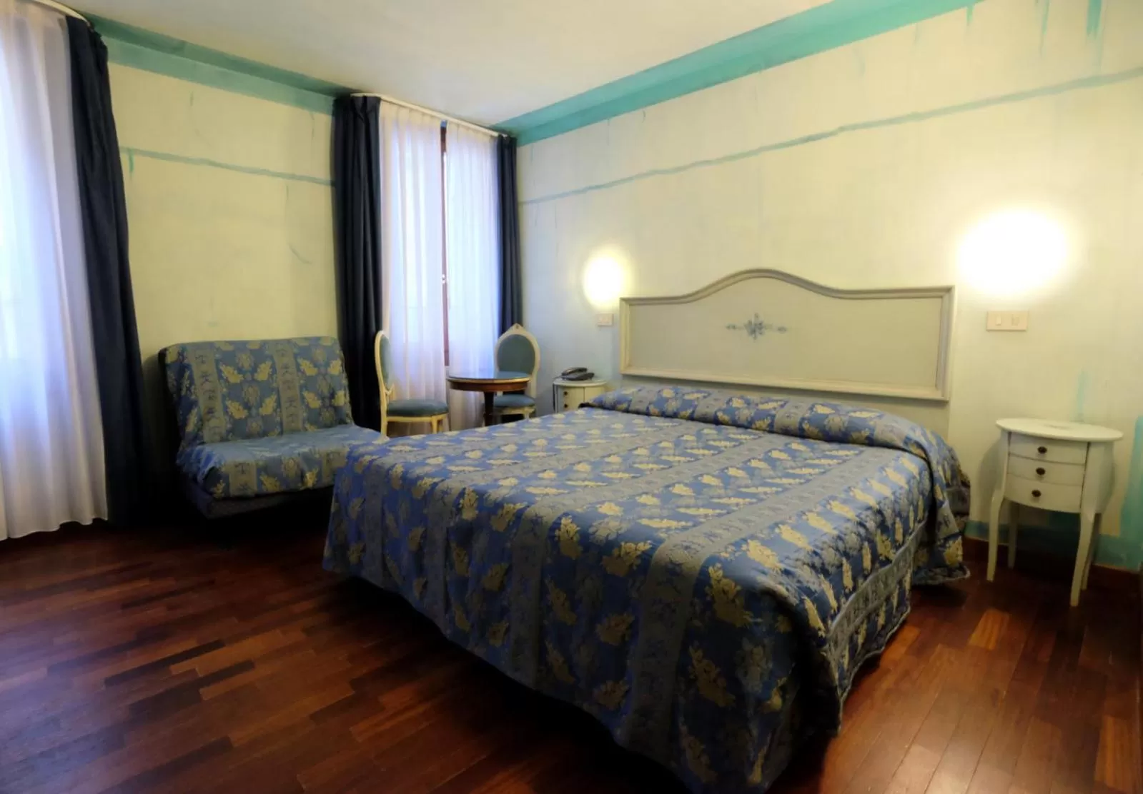 Photo of the whole room, Bed in Hotel ai do Mori