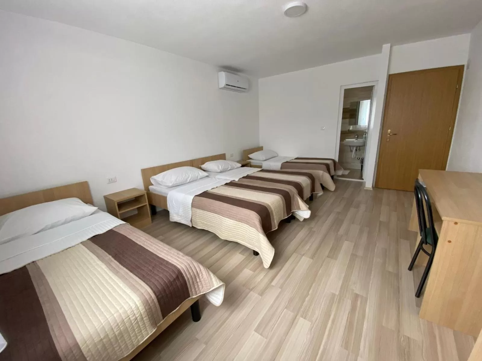 Bedroom, Bed in Pansion Maglica