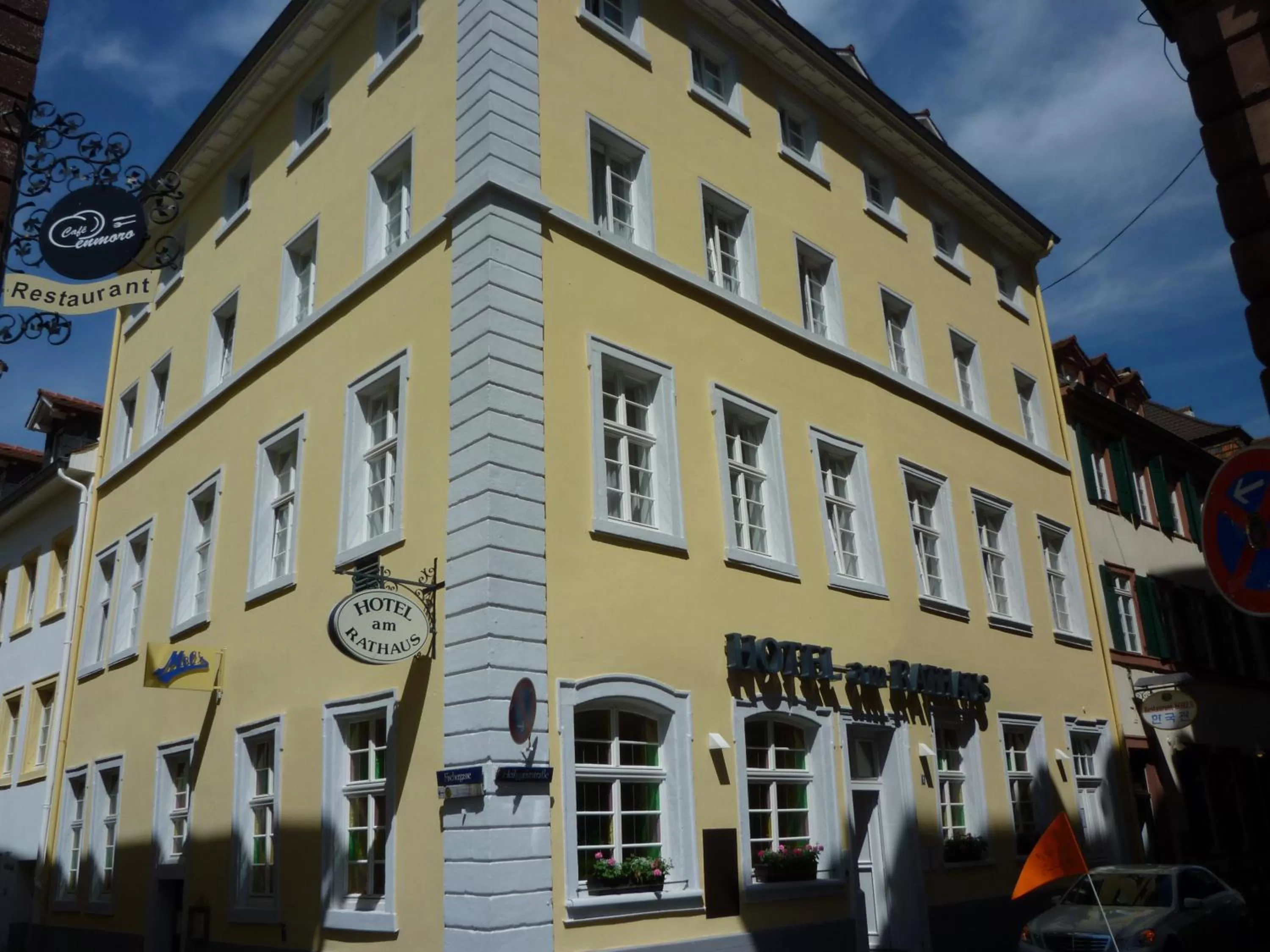 Property building in Hotel am Rathaus