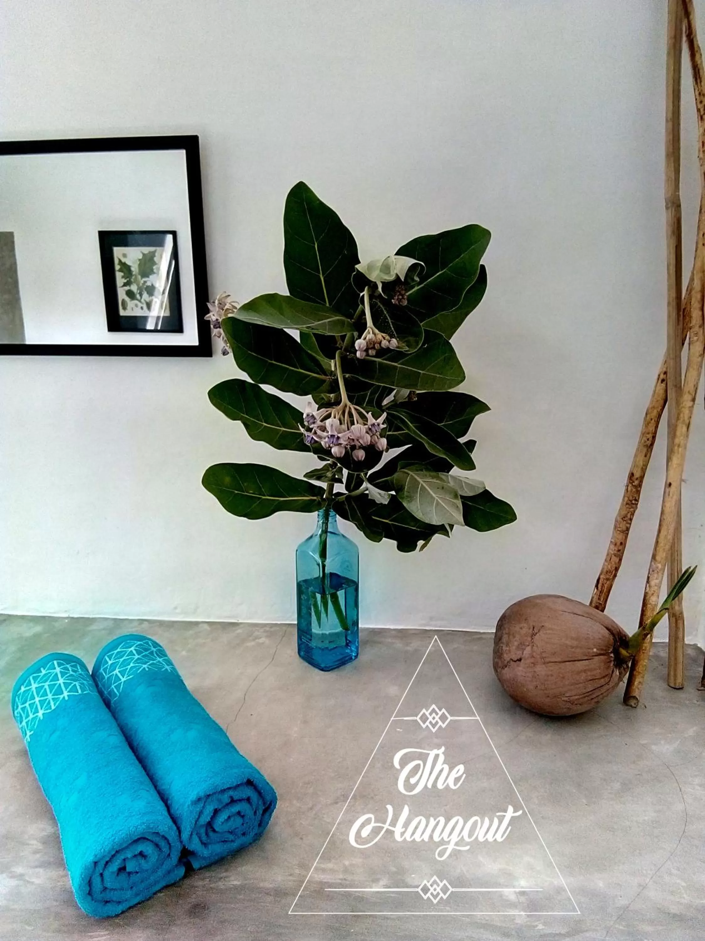 Decorative detail in Café des Arts Gili Air