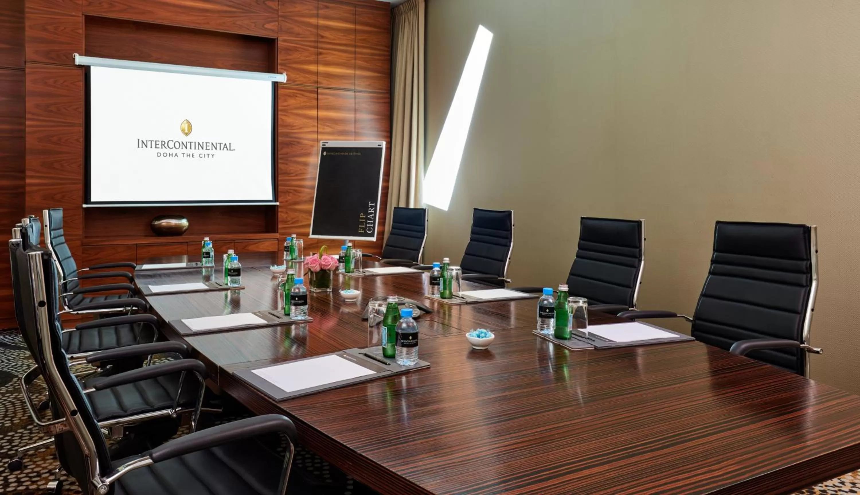 Meeting/conference room in InterContinental Doha The City by IHG
