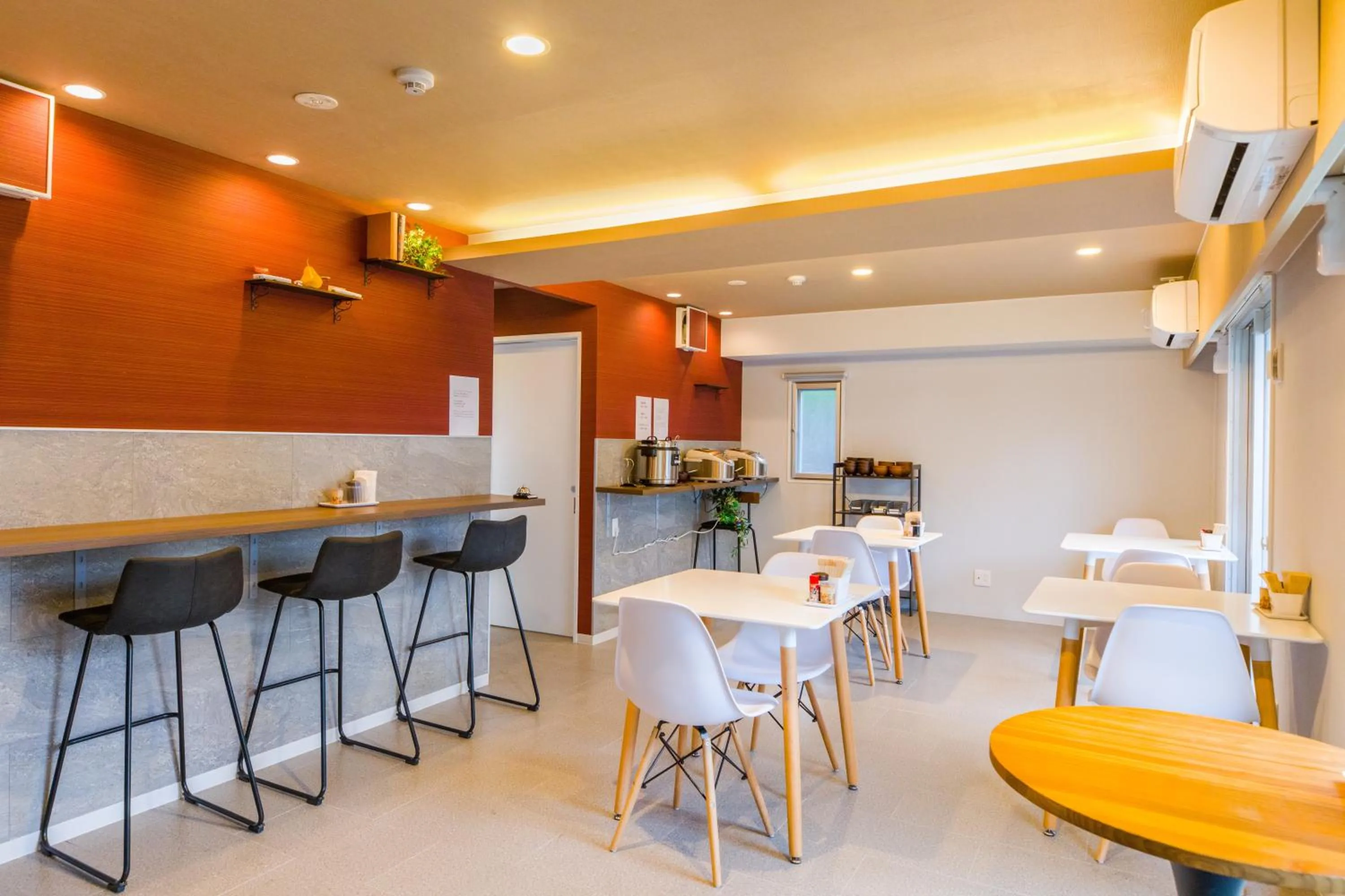 Lounge/Bar in Mr. Kinjo in Asahibashi Station