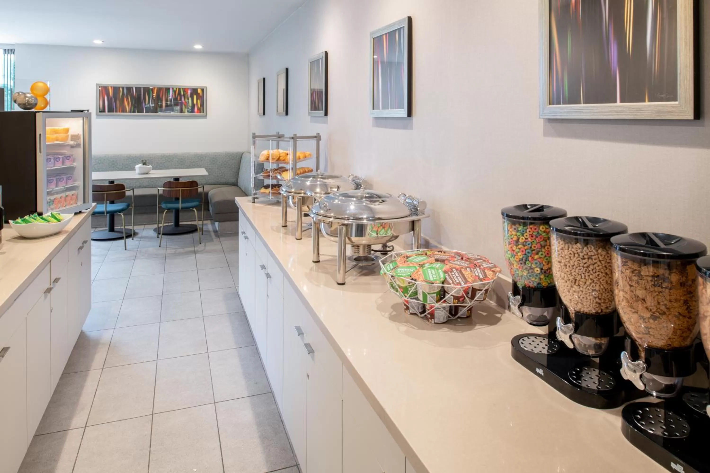 Breakfast in Hotel Lucent