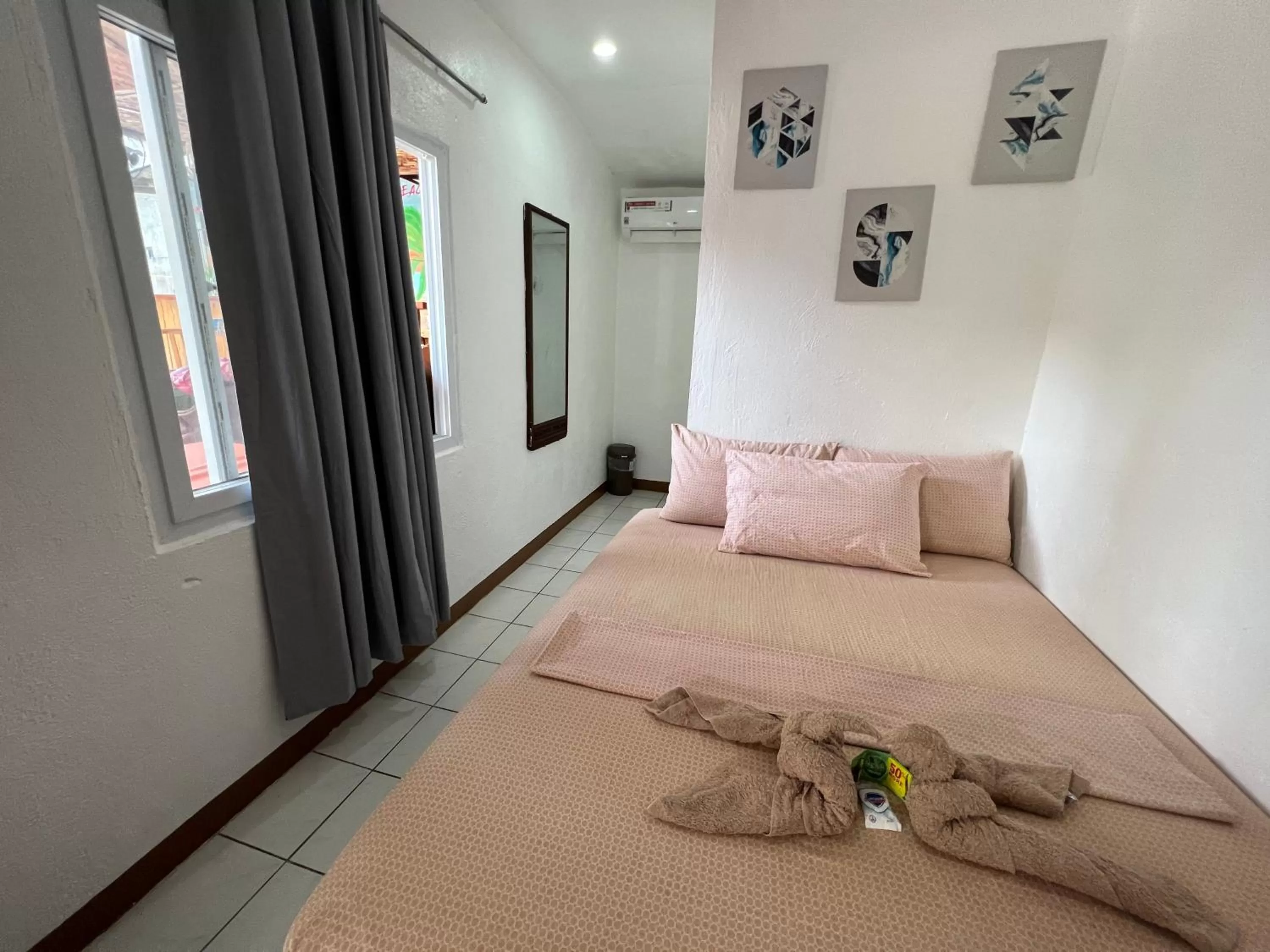 Bedroom, Bed in West Coast Beach House