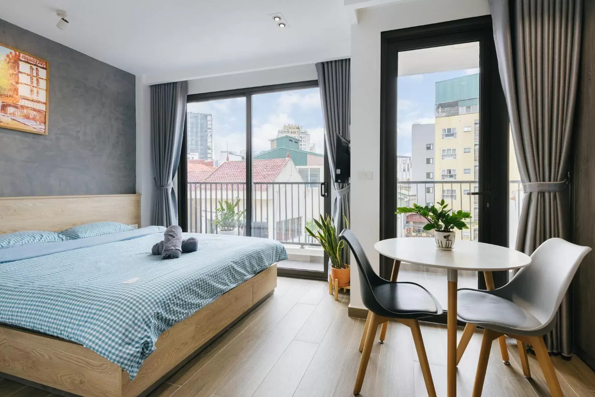 Studio with Balcony in LUCK APART 8 - Hanoi Westlake Balcony Studio Studio with Balcony in LUCK APART 8 - Hanoi Westlake Balcony Studio