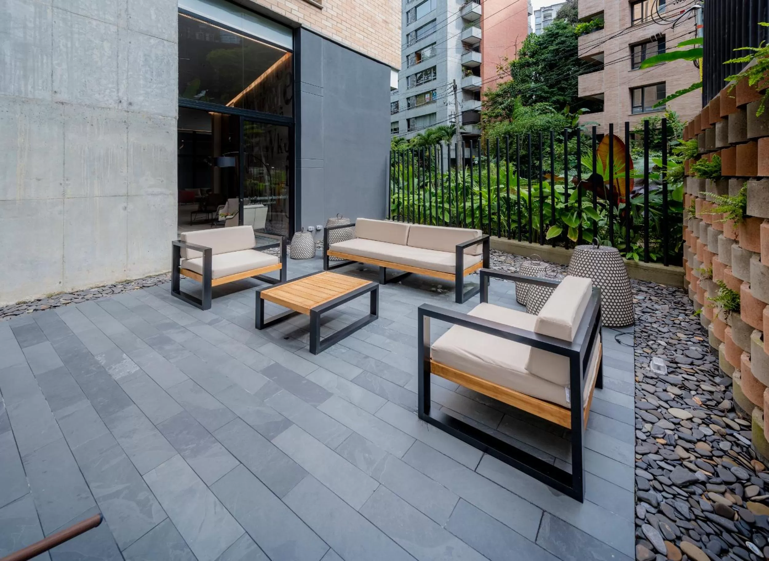 Balcony/Terrace in Lettera Hotel