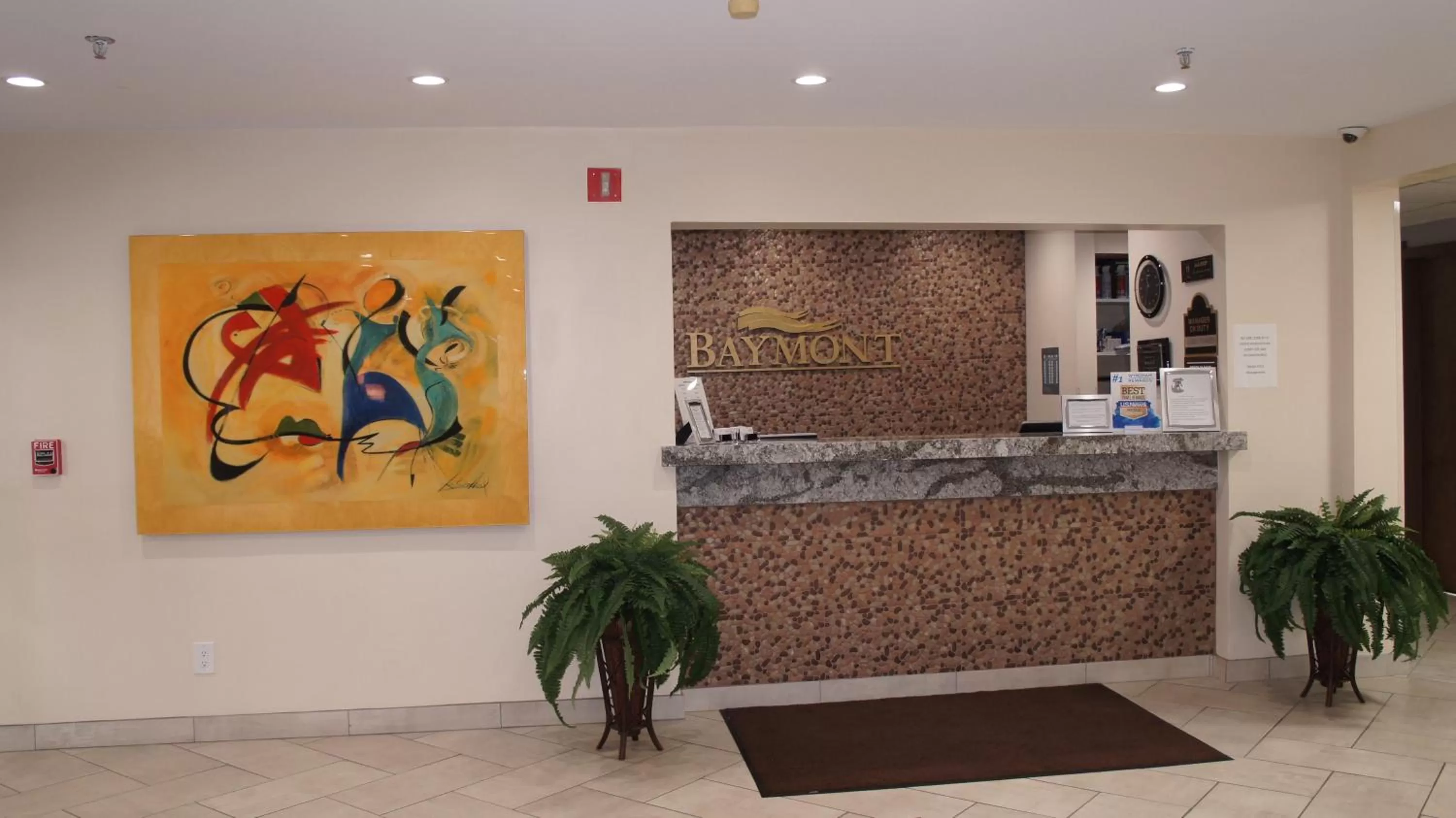 Lobby or reception in Baymont by Wyndham Chicago/Alsip