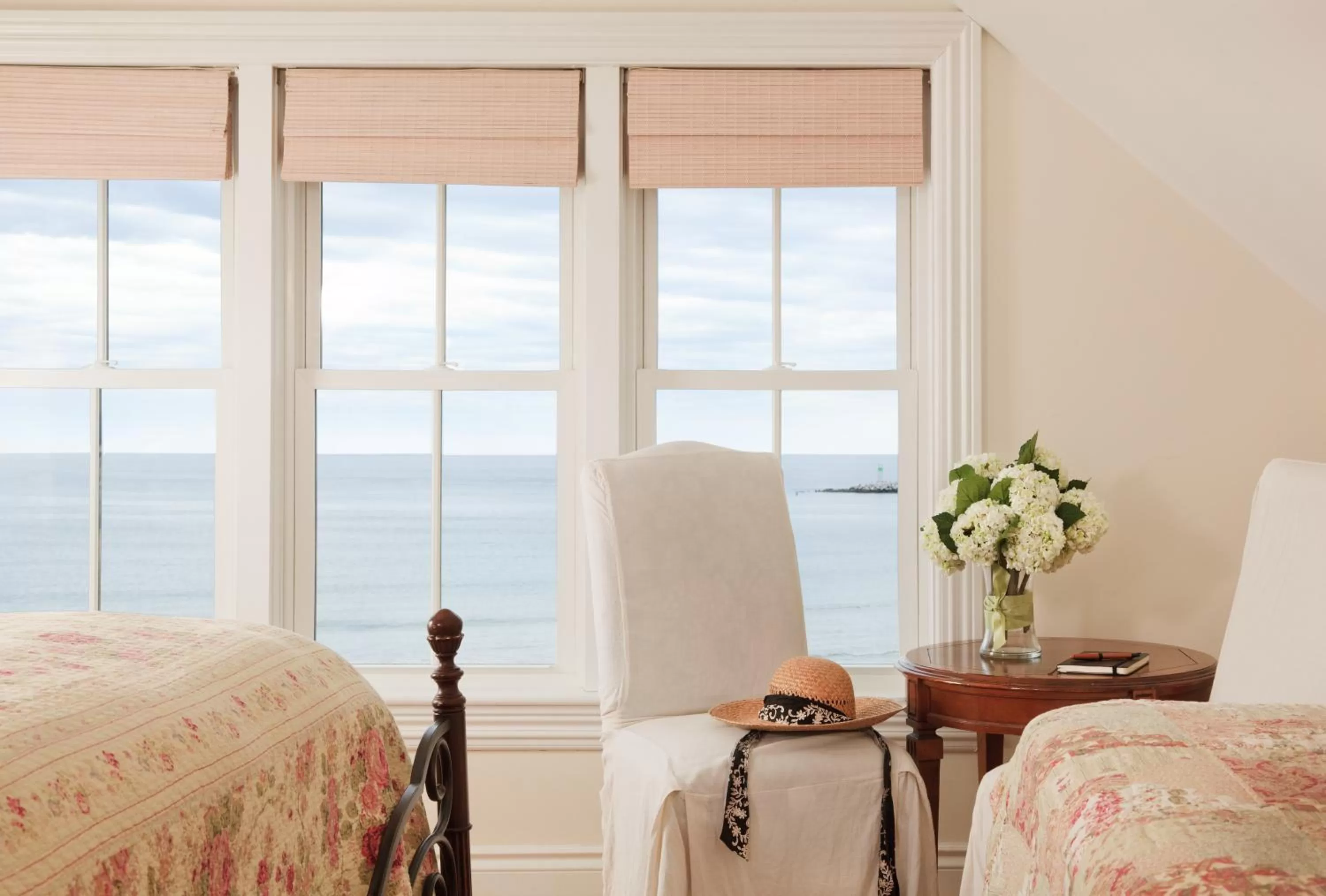 Sea view, Seating Area in Avonlea