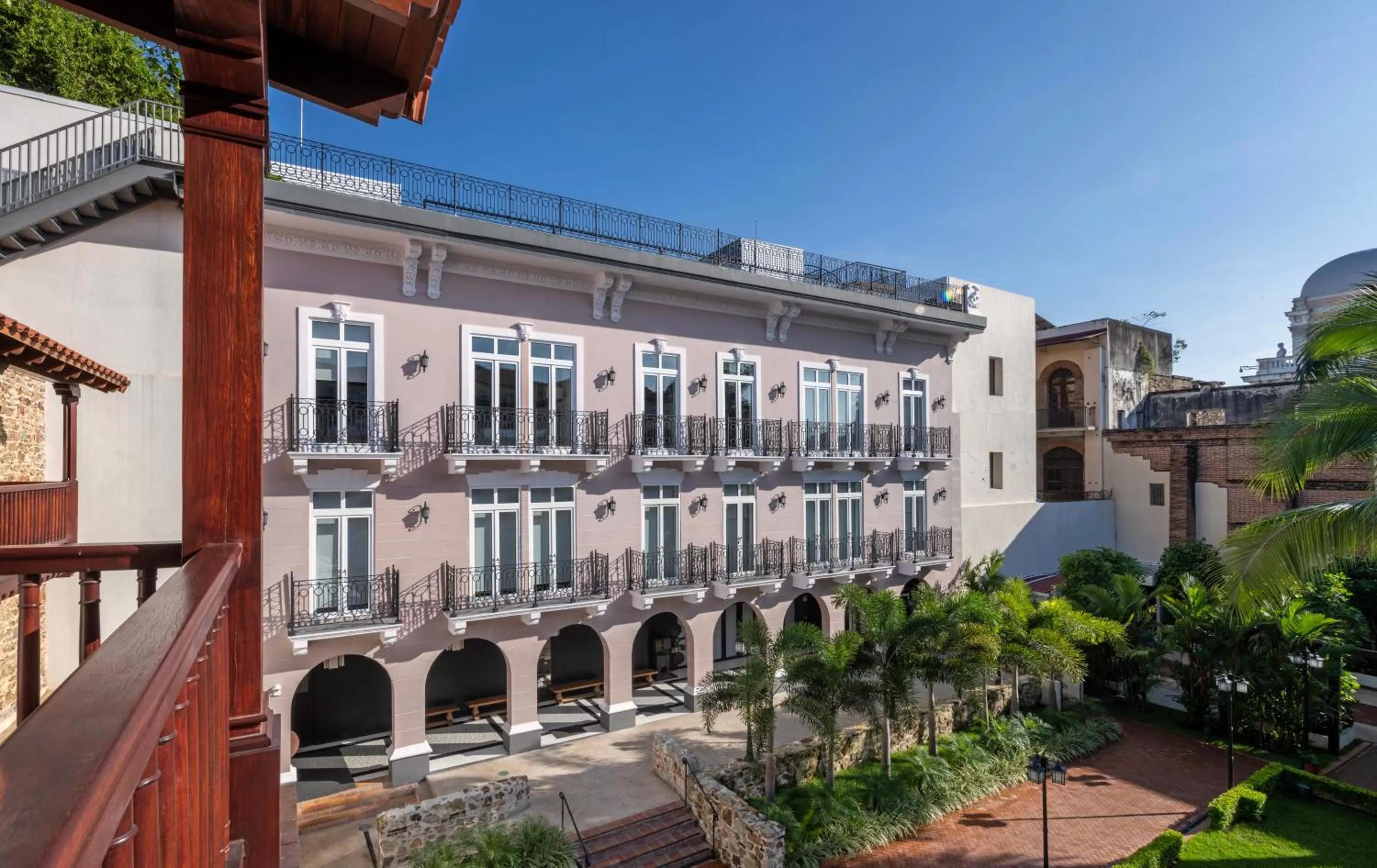 Property building in Hotel La Compañía Casco Antiguo