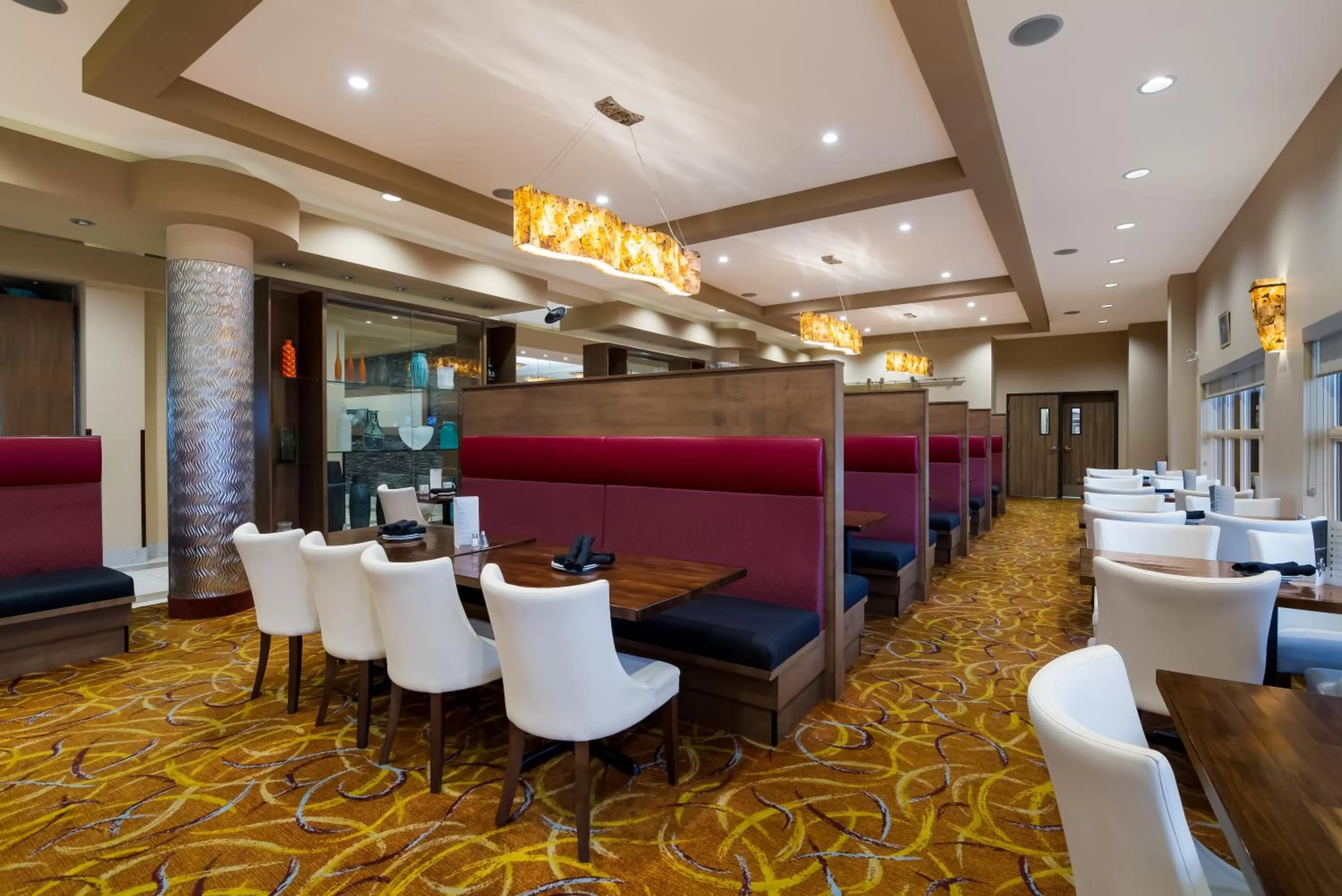 Restaurant/places to eat in Hotel 11, MOD A Sonesta Collection