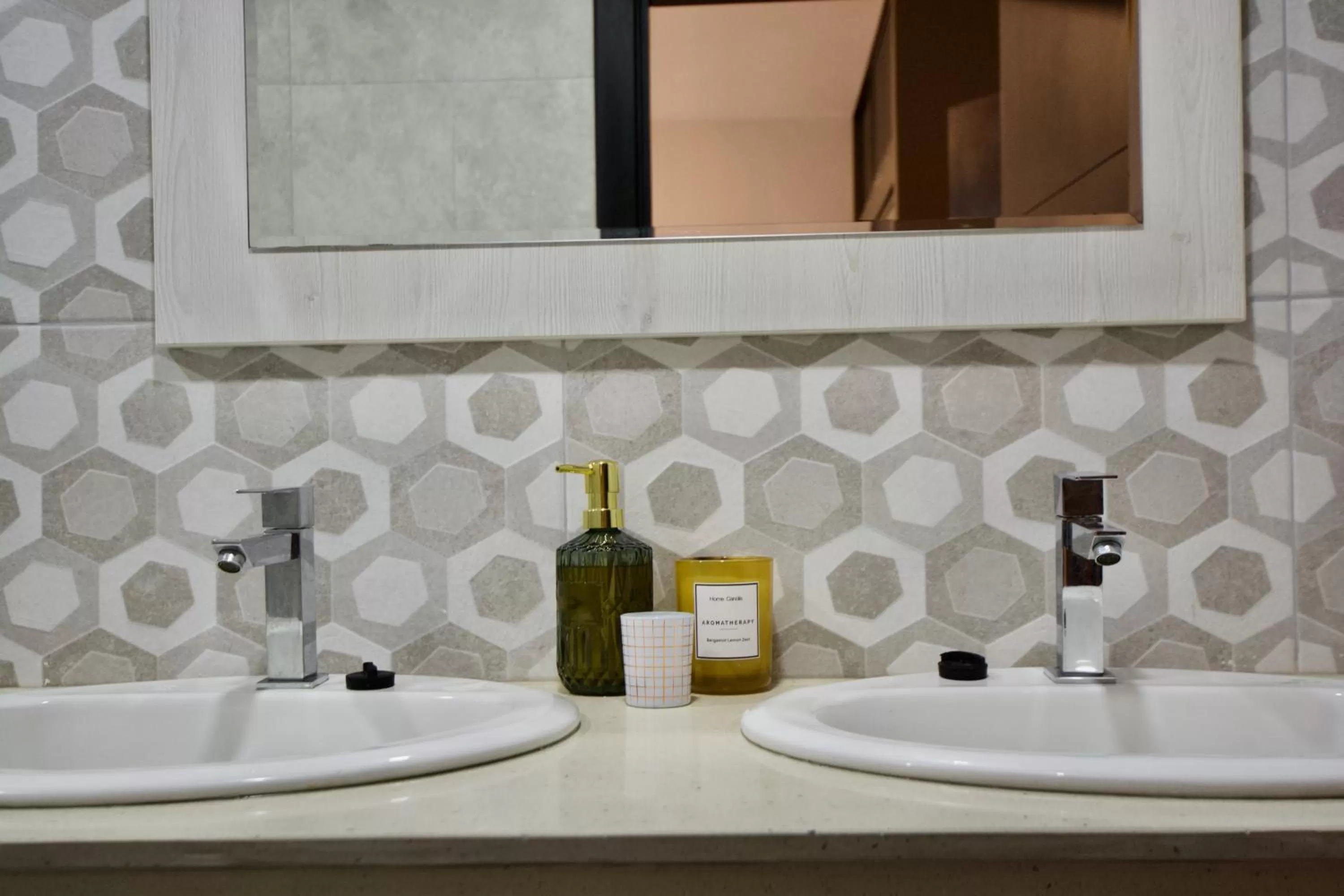 Bathroom in Pepe's House Guayaquil I Self Check-In MicroHotel