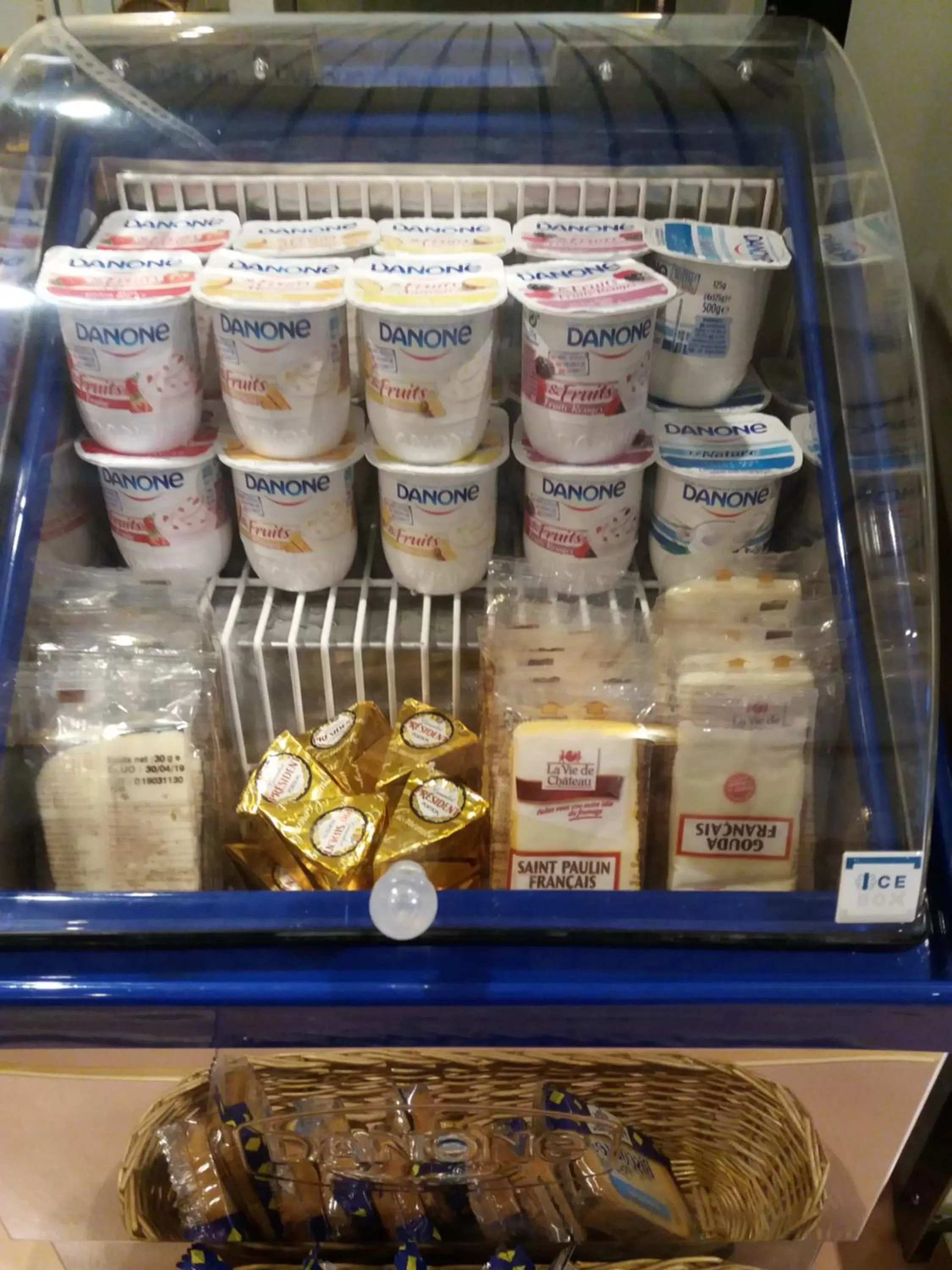 Buffet breakfast in EGG HOTEL - HOTEL LES GENS DE MER Dieppe