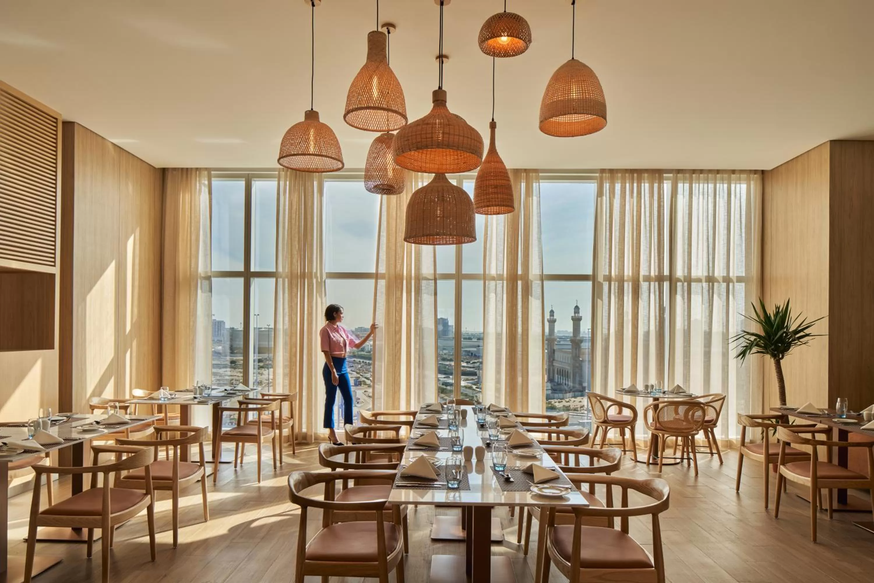 Restaurant/places to eat in Novotel Jumeirah Village Triangle