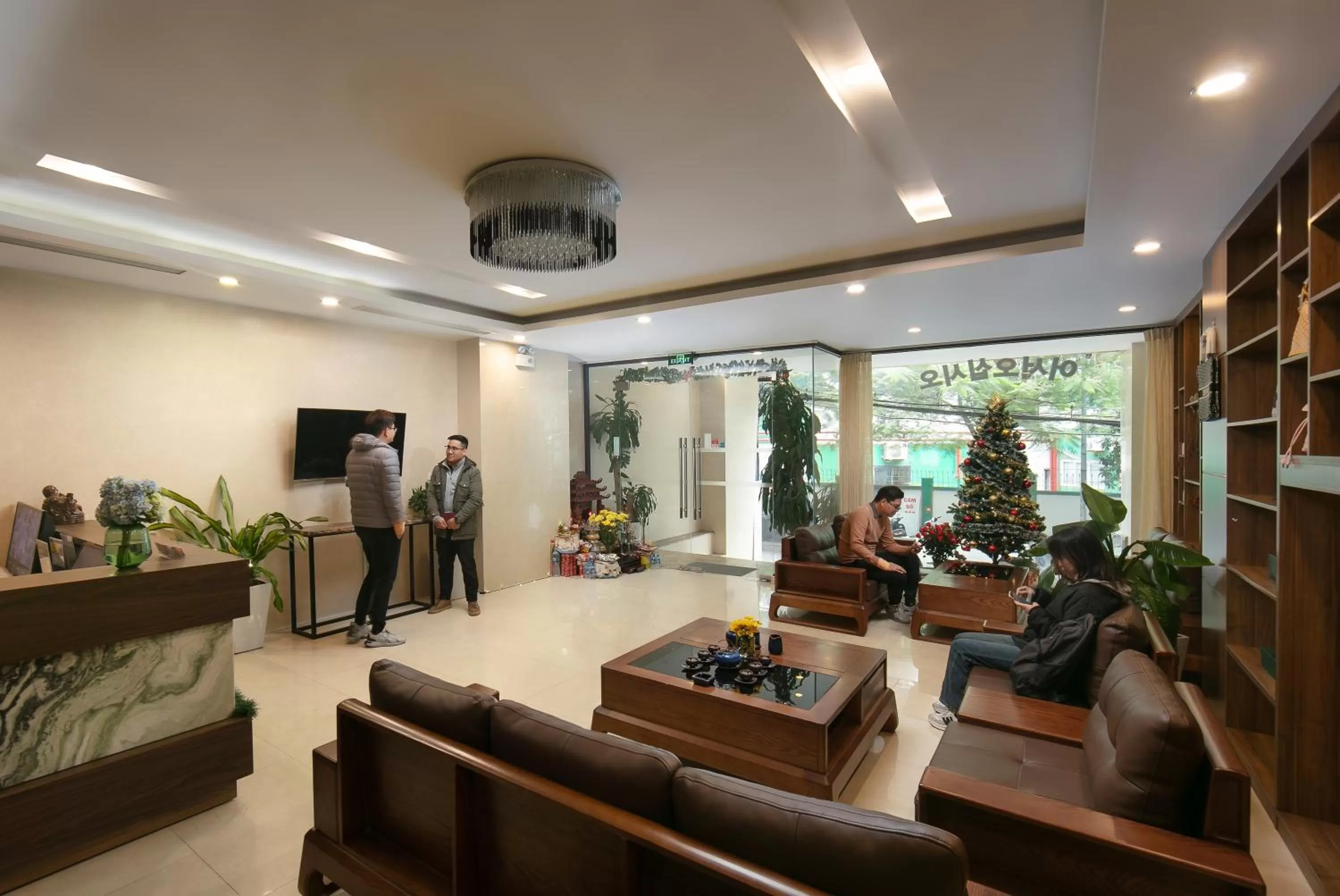 Lobby/Reception in Blubiz Hotel